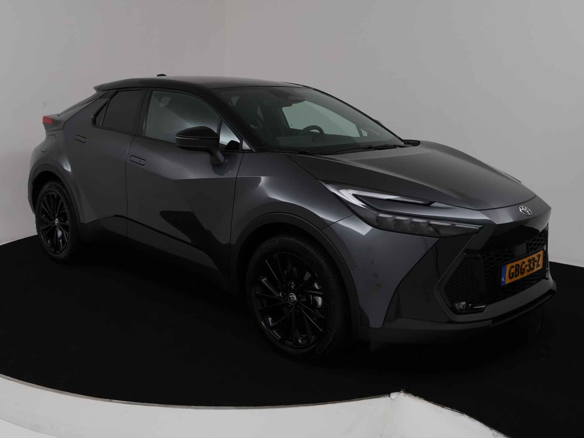 Toyota C-HR 2.0 Plug-in Hybrid 220 GR SPORT PLUS - 29/45