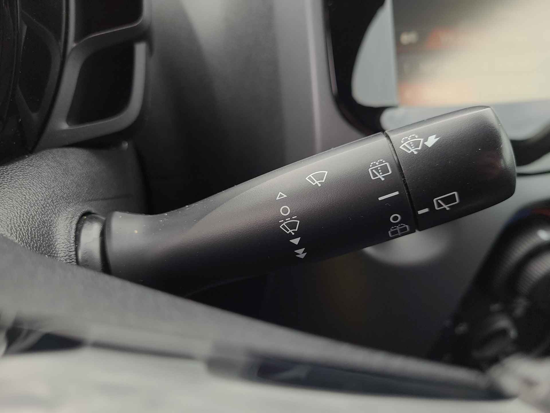 Toyota Aygo 1.0 VVT-i x-play | Airco | Parkeercamera | Rijklaarprijs incl. garantie | - 17/28