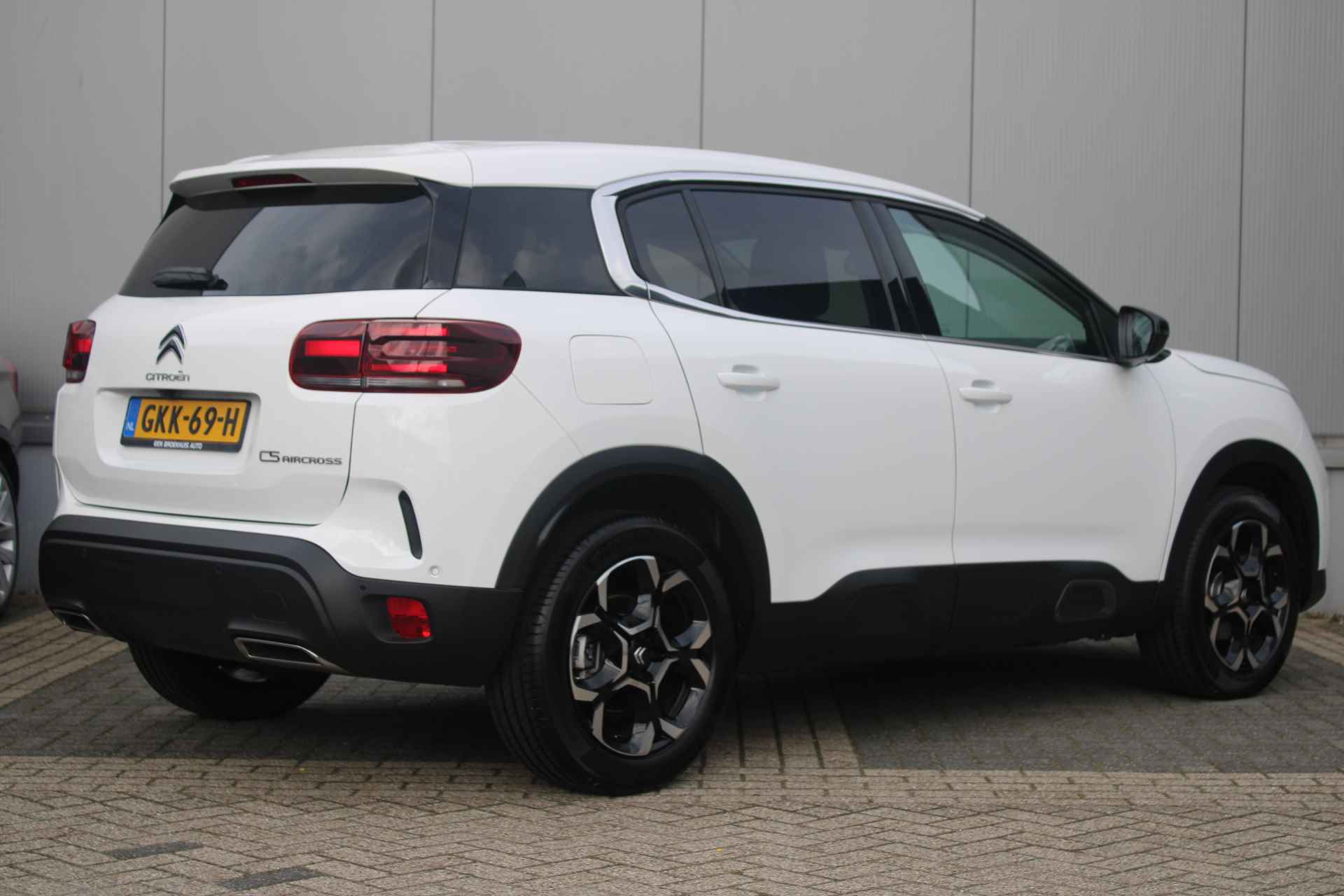 Citroën C5 Aircross Shine 1.2 130-PK EAT8 Automaat | STOELVERWARMING | LED KOPLAMPEN | CARPLAY/ANDROID AUTO | CAMERA | ELEKTR. ACHTERKLEP | - 6/34