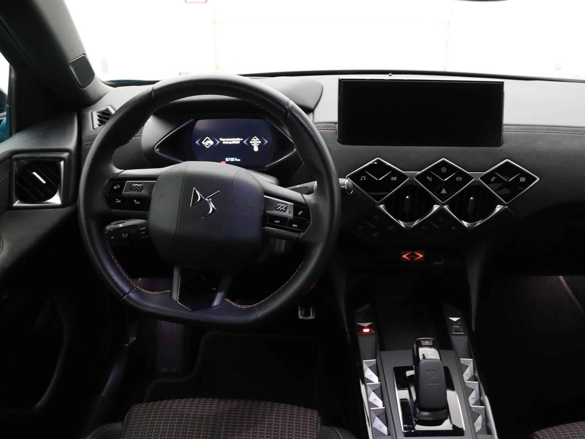 DS 3 Crossback EV 50 kWh E-Tense Performance Line+ 136pk Automaat | Navigatie | Camera | Head Up Display | Dodehoek Detectie | Adaptieve Cruise Control - 21/36