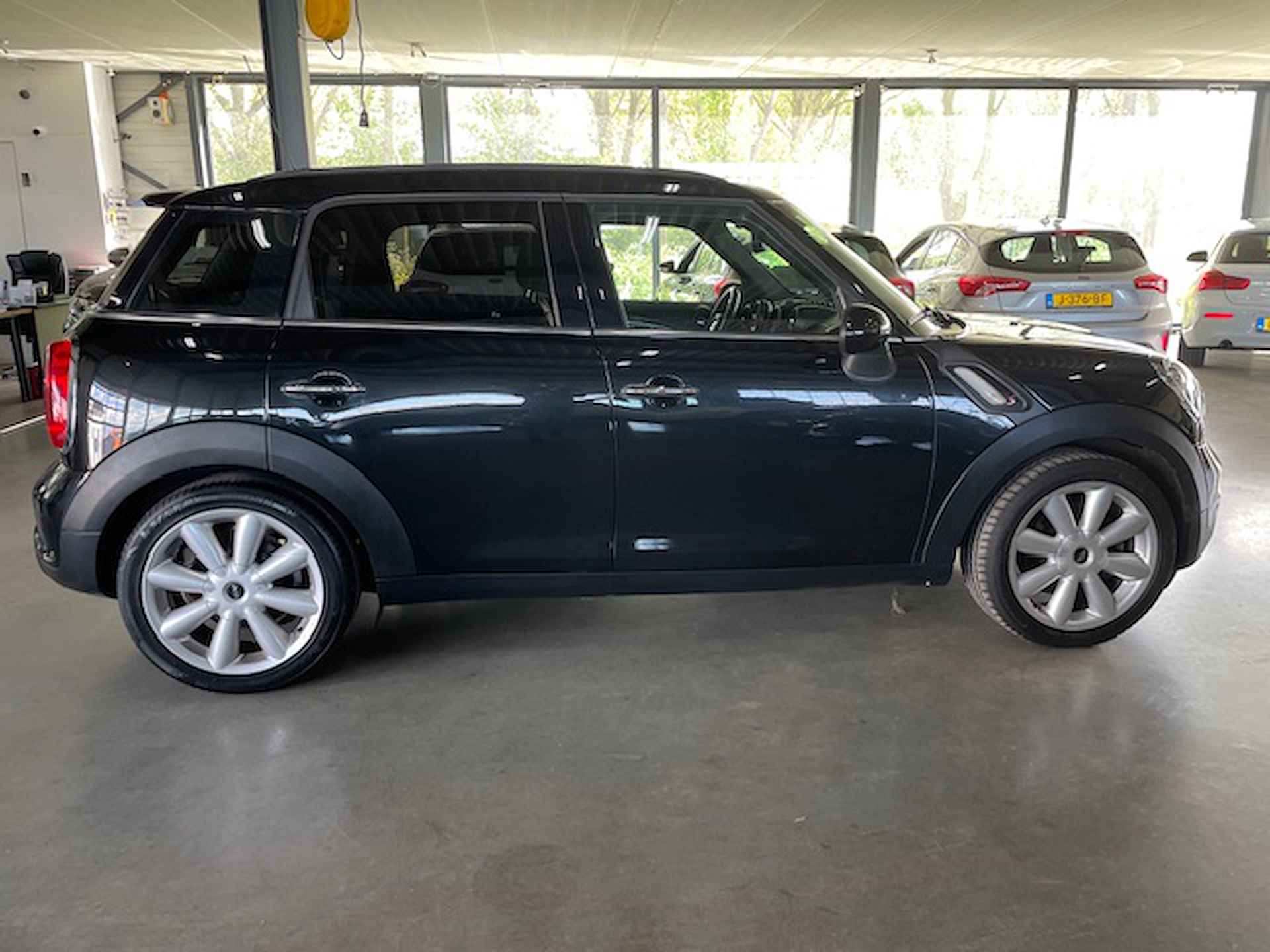 Mini Countryman 1.6 184pk Aut. Cooper S1.6 COOPER S AUT Navi\panodak/leer/sport - 6/32