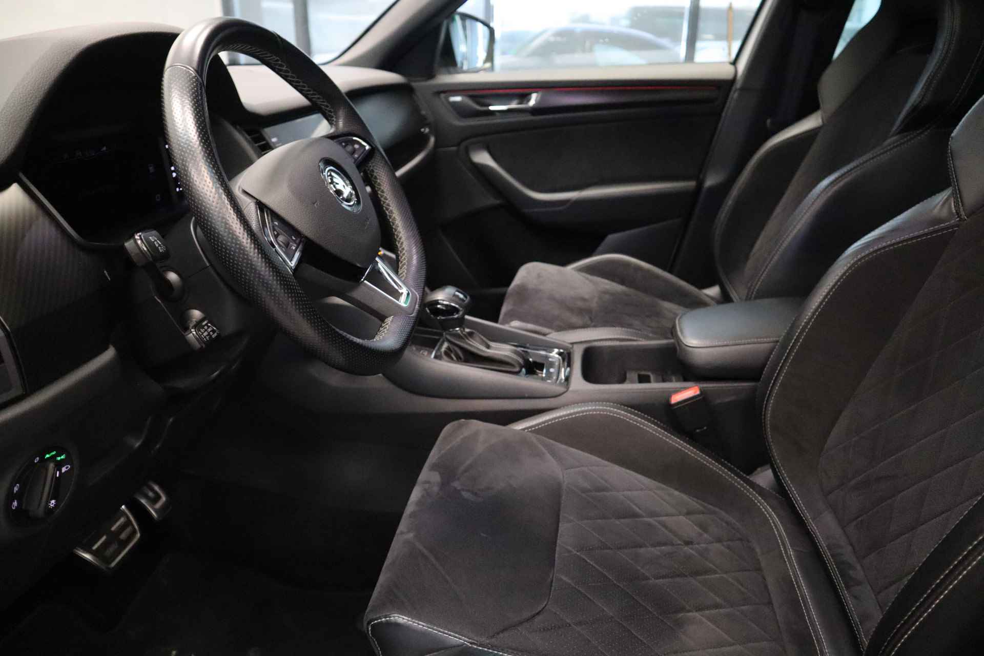 Škoda Kodiaq 1.5 TSI Sportline Business 7-Persoons Panoramadak Navigatie Full-led 20'lmv - 12/39