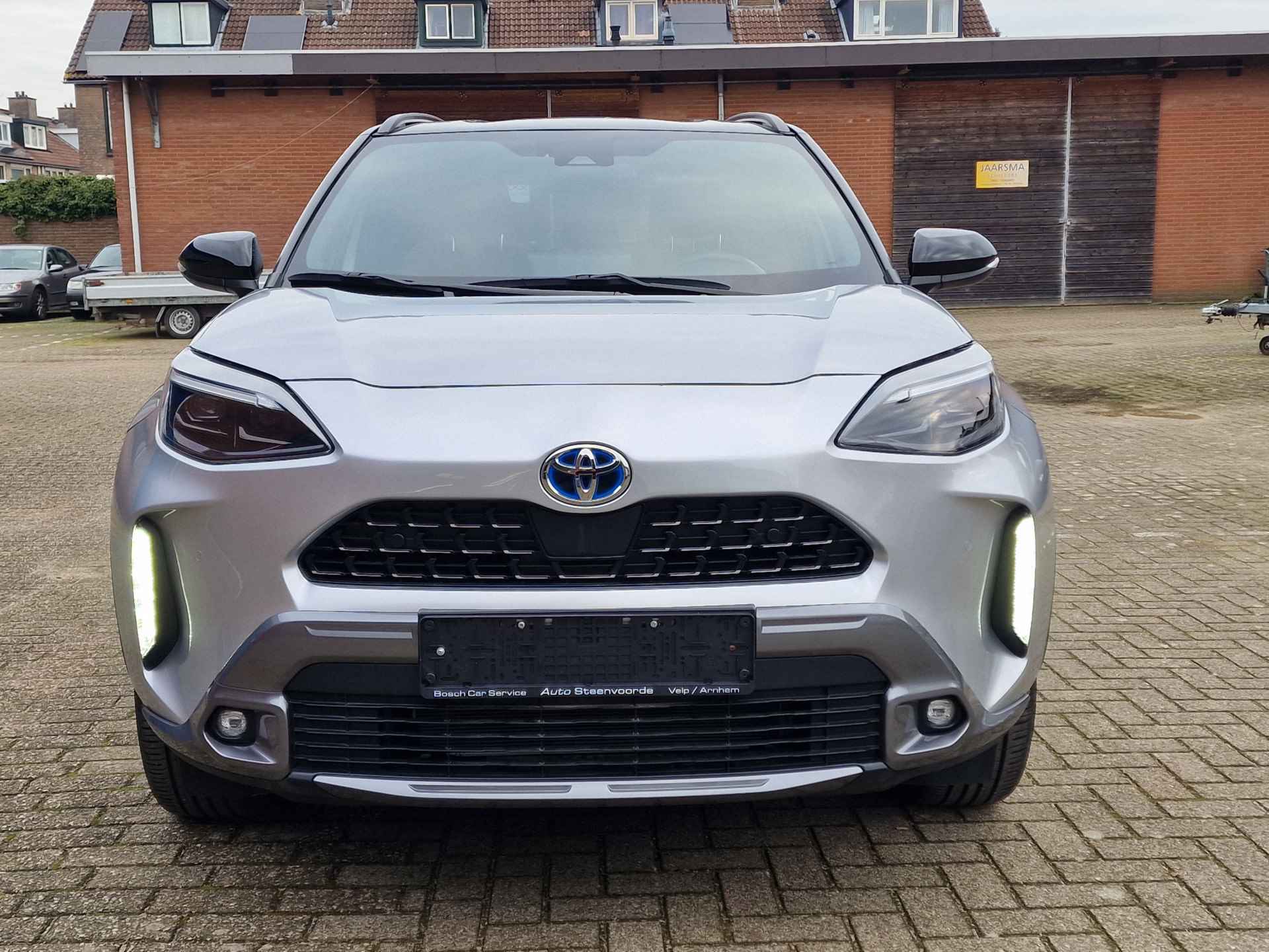 Toyota Yaris Cross 1.5 Hybrid NAVI-CARPLAY-CAMERA-PDC-DRAADLOZE TELEFOONLADER - 12/31