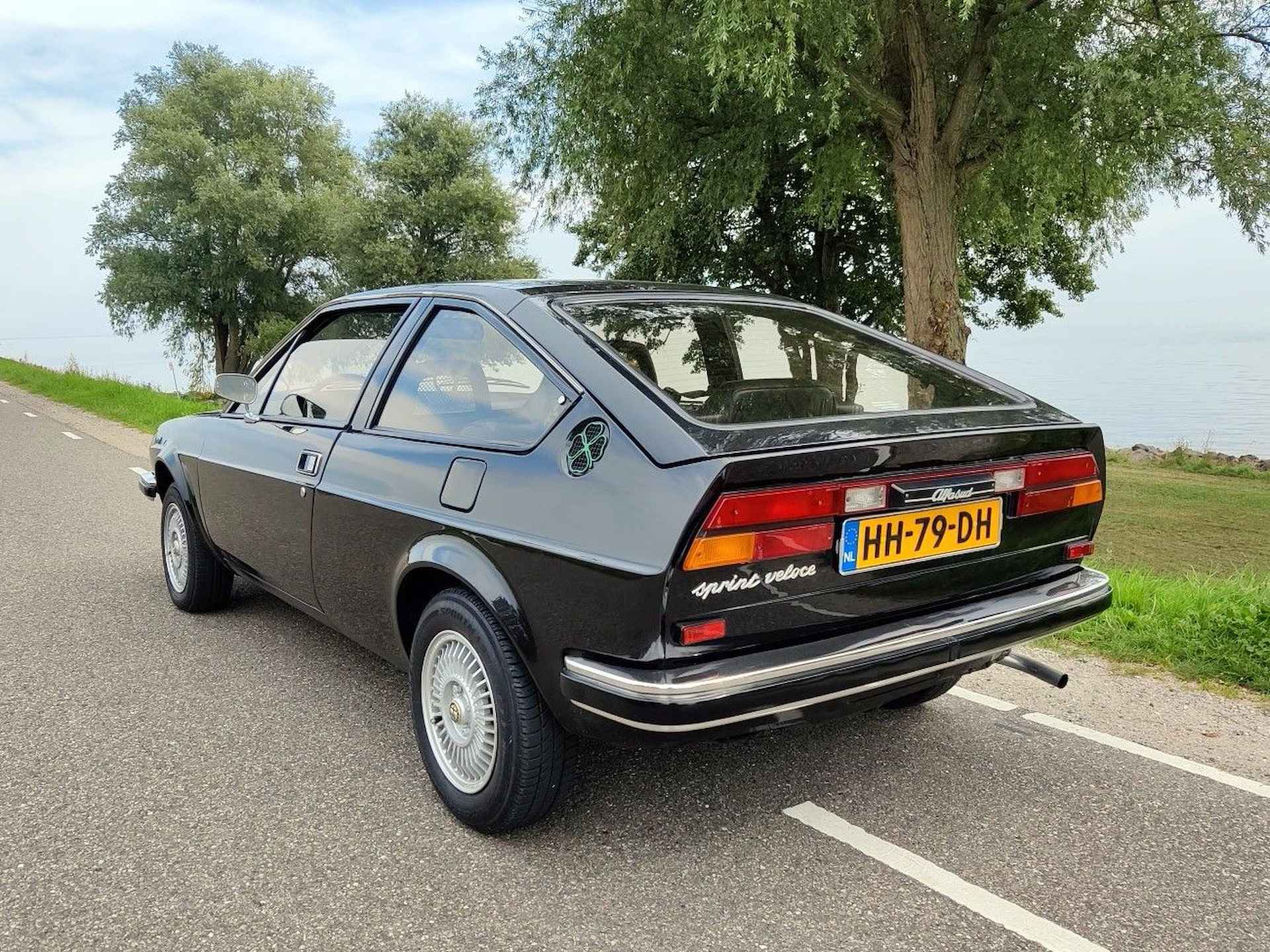 Alfa Romeo Alfasud 1.5 Sprint Veloce | Fully Restored - 4/46