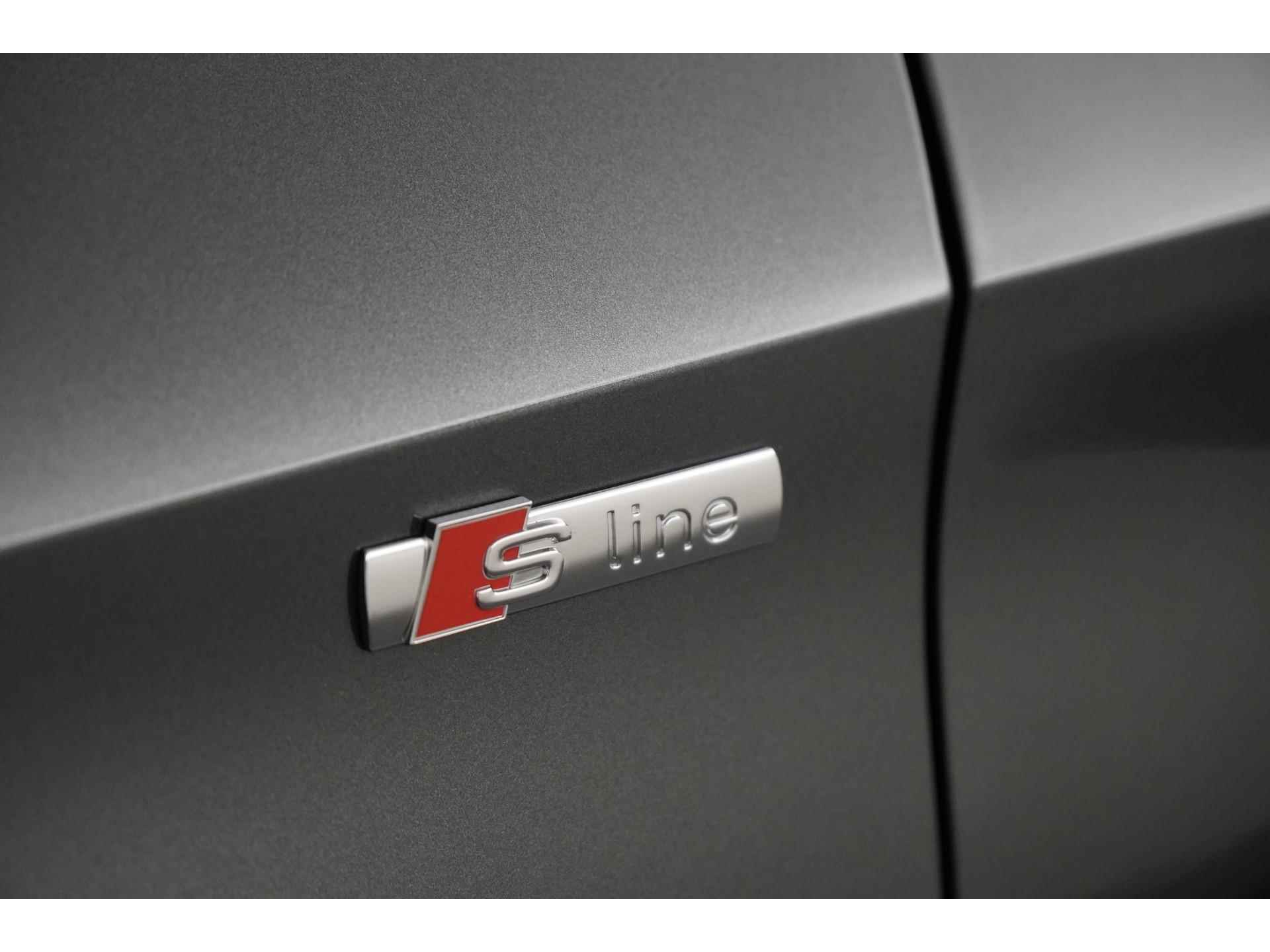 Audi A3 Limousine 30 TFSI S-Line edition Panoramadak | Digital Cockpit | Zondag Open! - 26/44