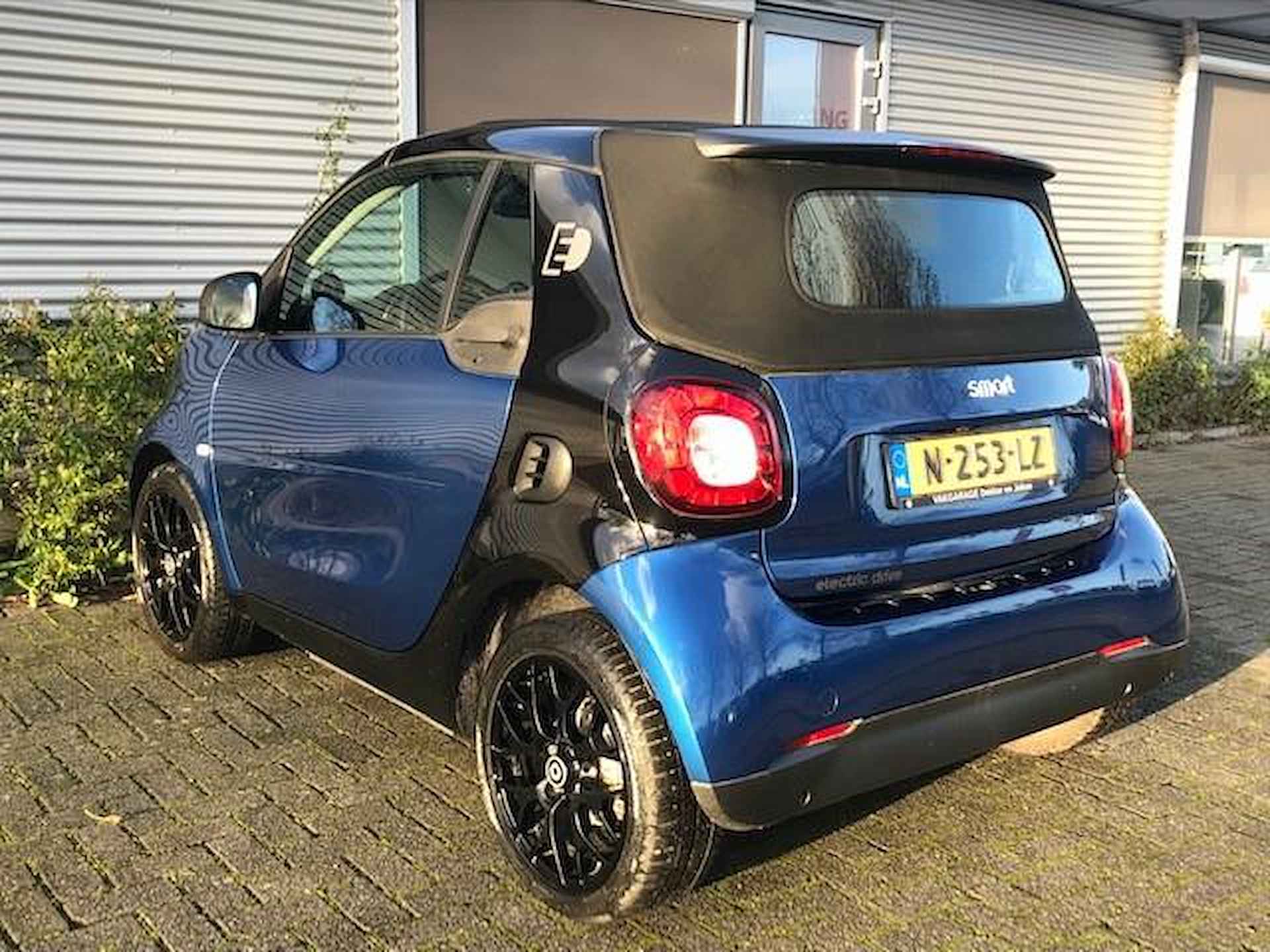 Smart Fortwo cabrio ed Passion € 2000 subsidie - 6/25
