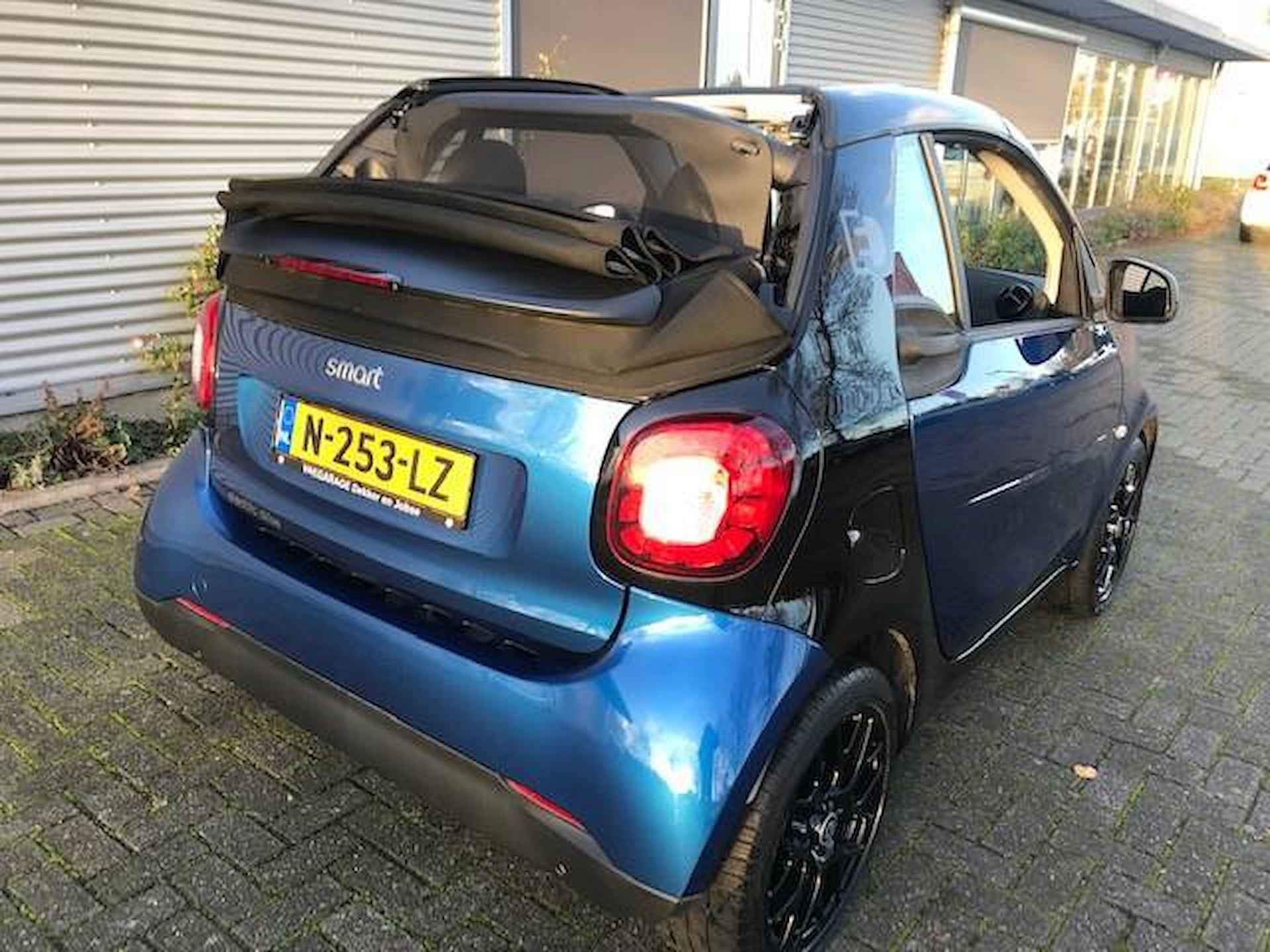 Smart Fortwo cabrio ed Passion € 2000 subsidie - 10/25