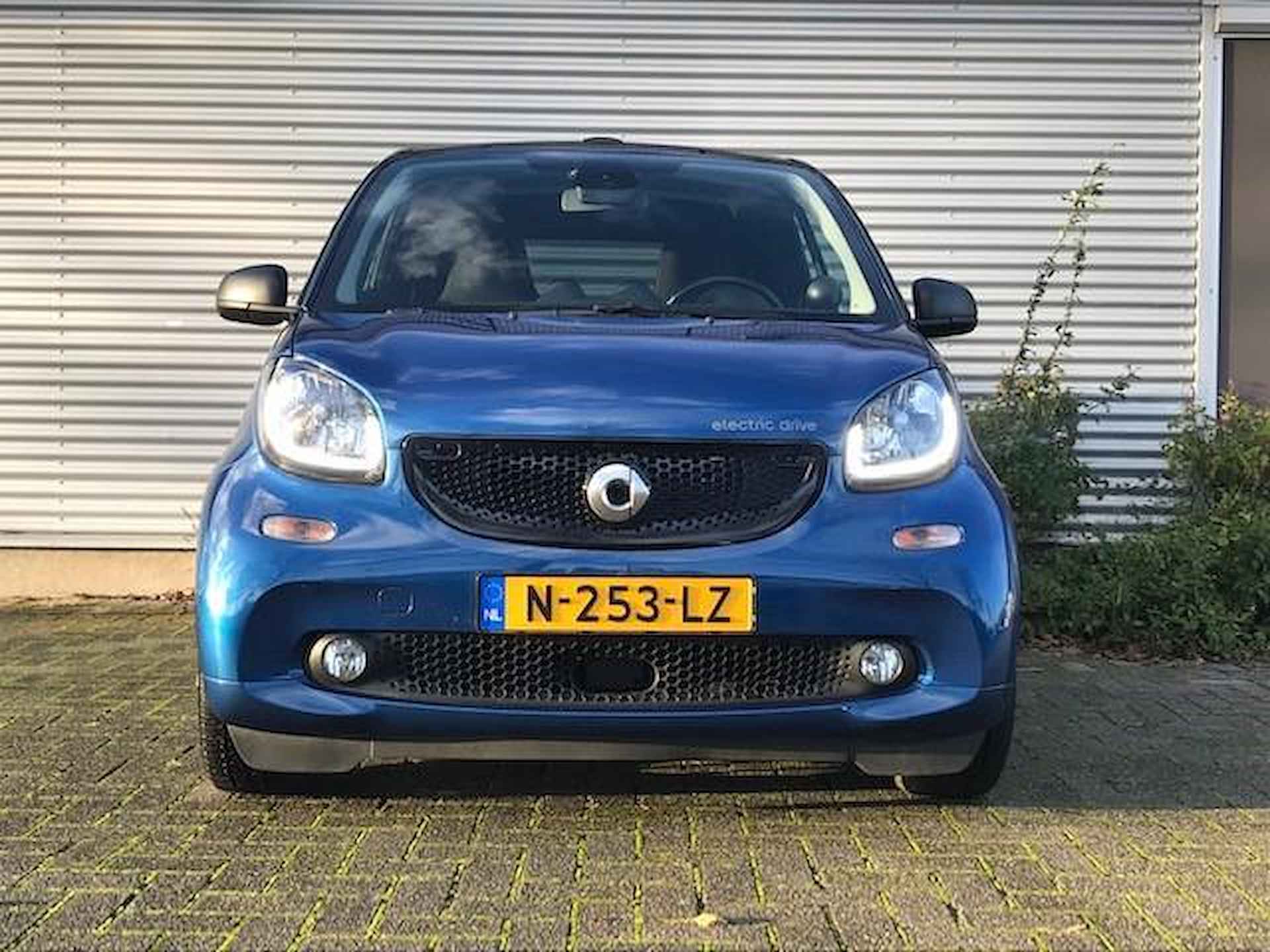 Smart Fortwo cabrio ed Passion € 2000 subsidie - 11/25