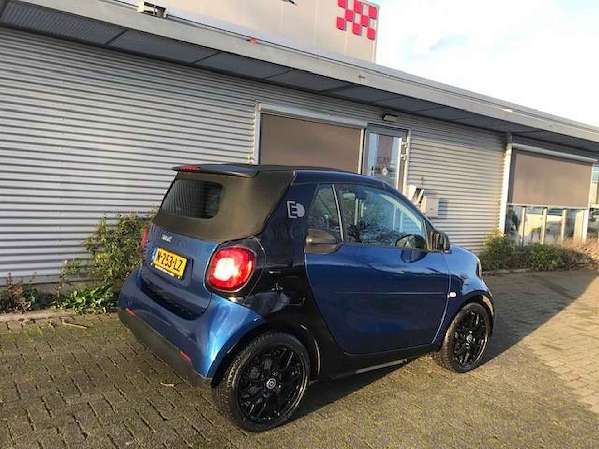 Smart Fortwo cabrio ed Passion € 2000 subsidie - 15/25