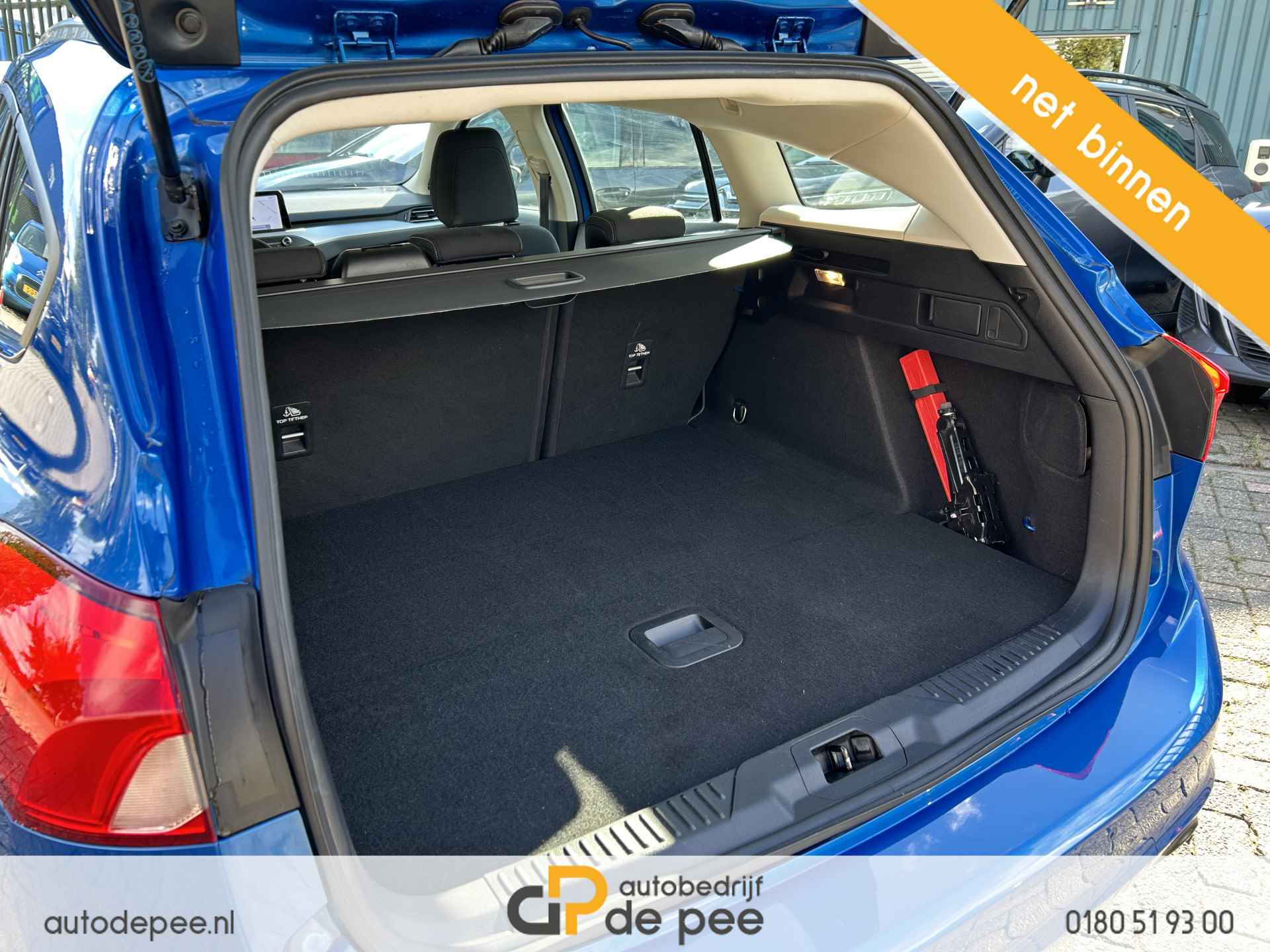 Ford FOCUS Wagon 1.0 EcoBoost Trend Edition Business GARANTIE/CARPLAY/CLIMA/CRUISE/NAVI/LICHTMETAAL rijklaarprijs!1 - 12/15