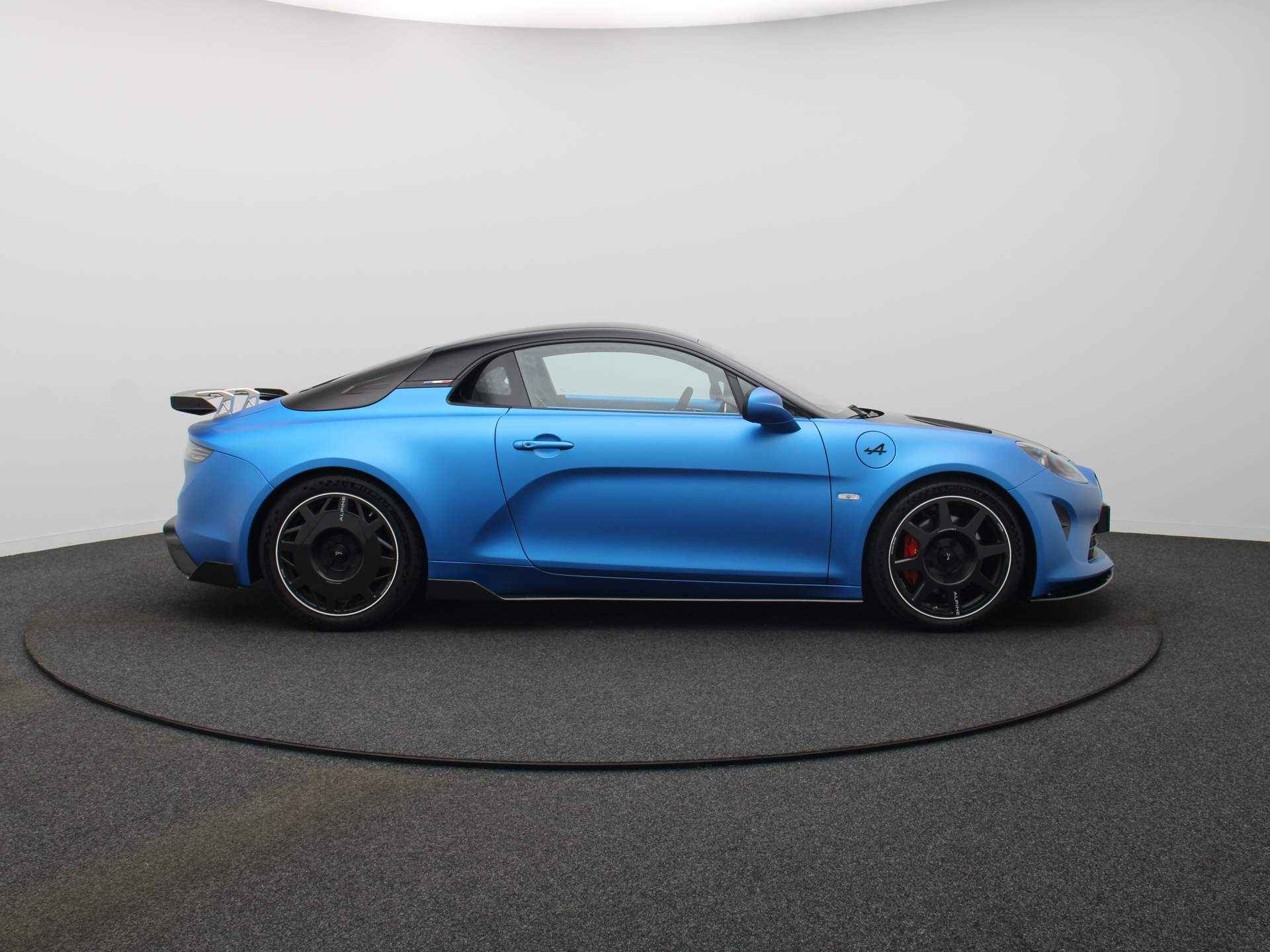 ALPINE A110 R 300pk ALL-IN PRIJS! | Aerocarbon velgen | Focal Premium | UNIEK - 25/50