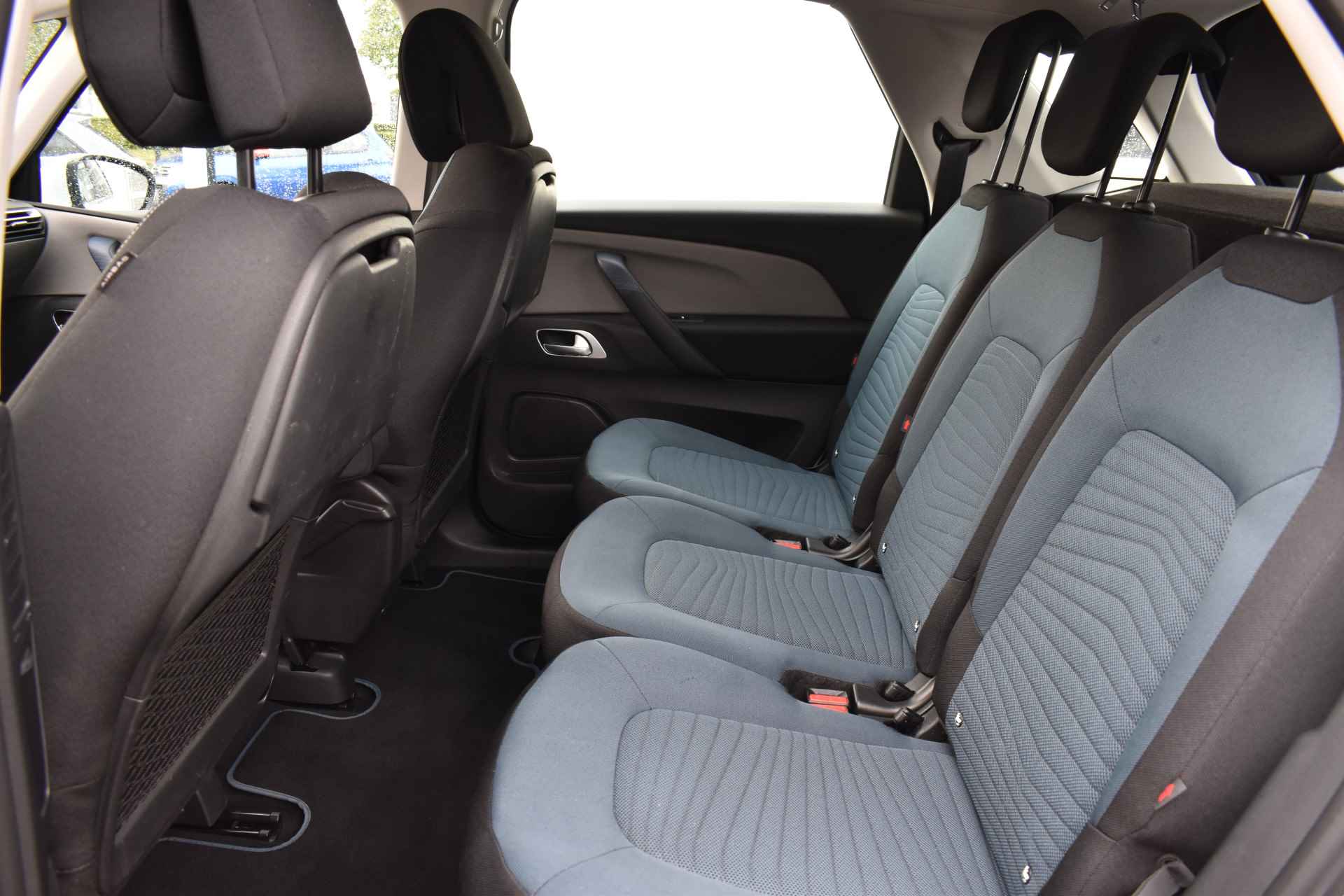 Citroën C4 Spacetourer PureTech 130 Business | Navigatie | Airco | Parkeerhulp | Massage stoel | - 25/33
