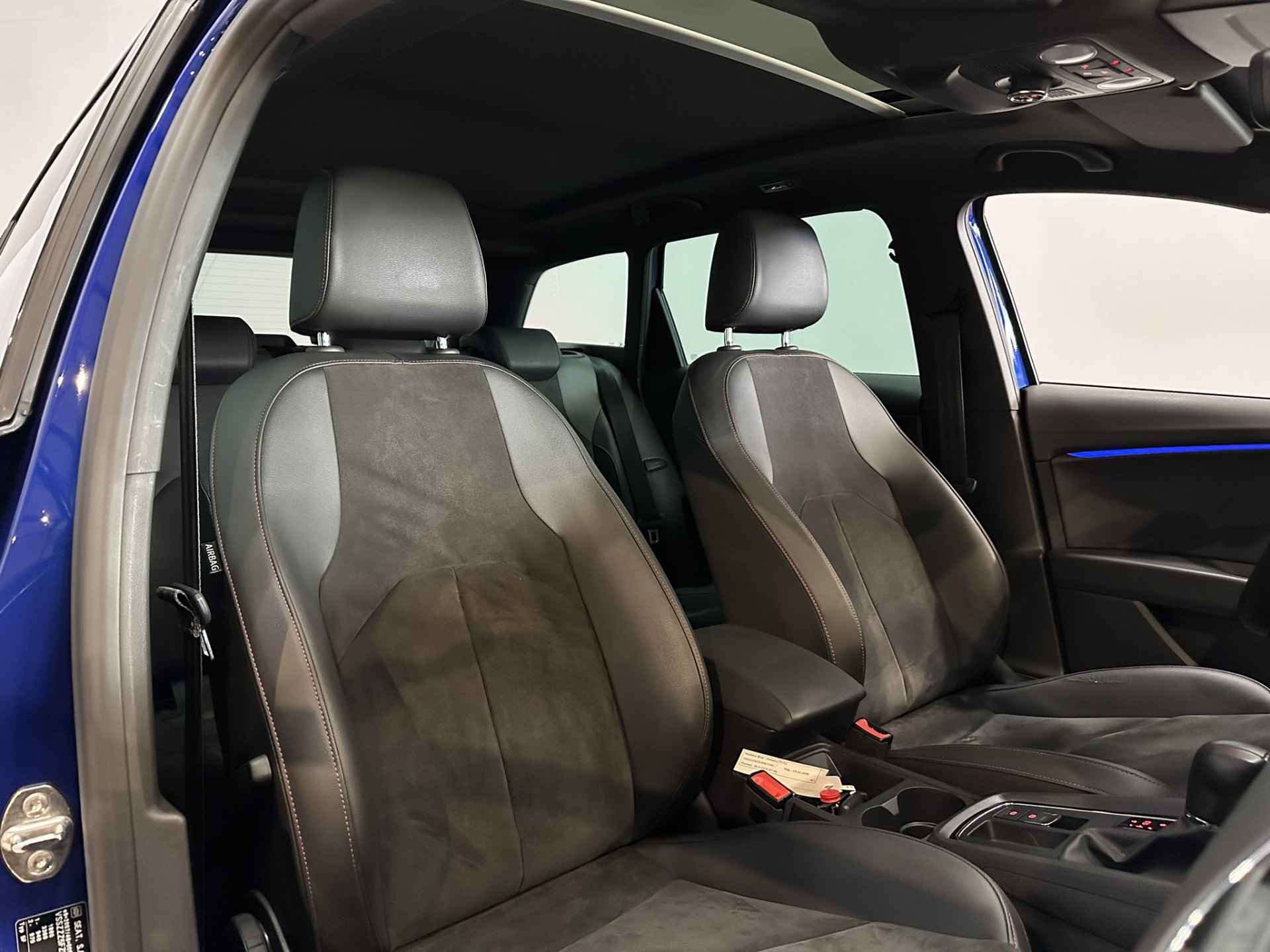 SEAT León ST 1.5 TSI FR Ultimate Edition Black Airco ECC | LED | Virtual | Beats | Panorama | Camera | Adaptive cruise | Apple Carplay Android Auto | Trekhaak | Isofix | NAP | - 31/46