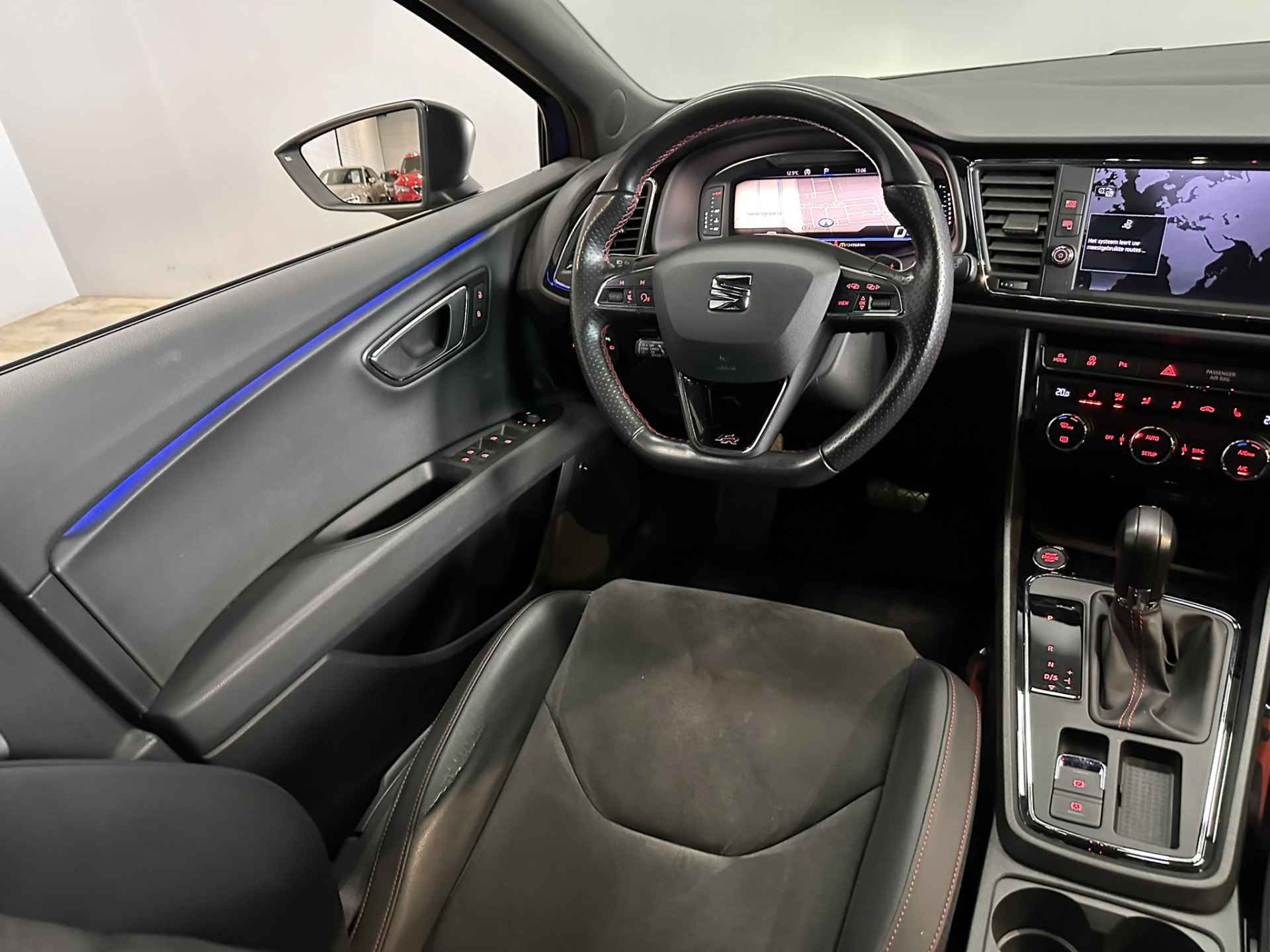 SEAT León ST 1.5 TSI FR Ultimate Edition Black Airco ECC | LED | Virtual | Beats | Panorama | Camera | Adaptive cruise | Apple Carplay Android Auto | Trekhaak | Isofix | NAP | - 34/46
