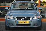 Volvo V50 2.4i Edition II | 5 Cilinder | Trekhaak 1500KG | Automaat | Panorama dak | Stoelverwarming | Elektrische stoelen |