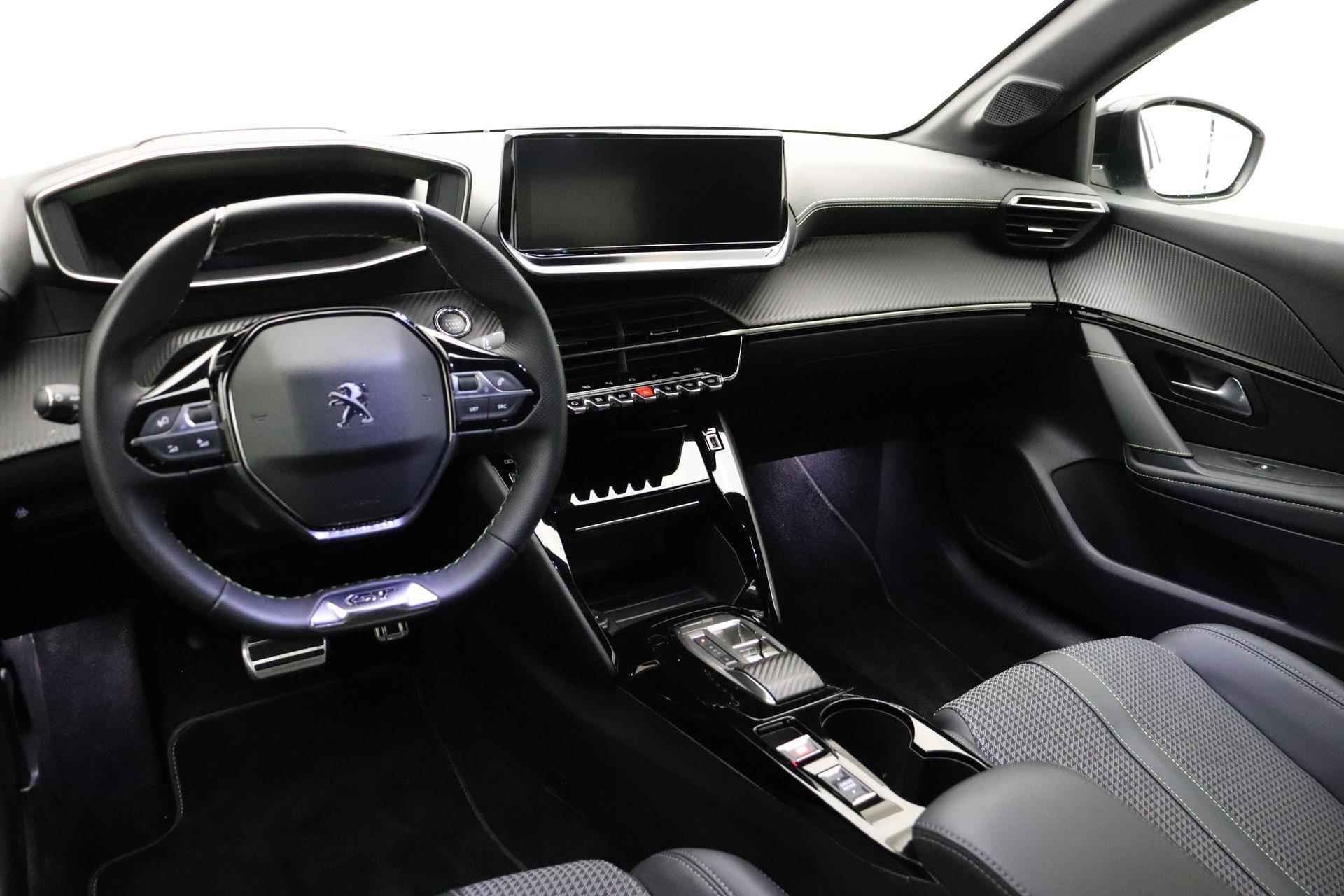 Peugeot e-208 EV GT 50 kWh 3 Fase Black Diamond | 16% bijtelling | Dodehoek Detectie | Navigatie | Achteruitrijcamera | Parkeersensoren Voor en Achter | Android Auto & Apple Carplay | - 8/36