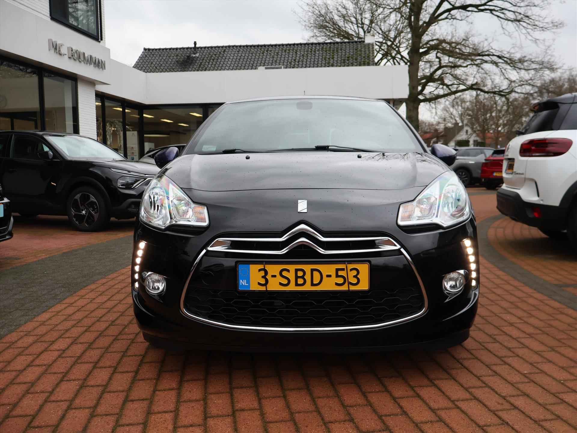 Citroen DS3 PureTech 82PK So Chic, Rijklaarprijs | Navigatie | LED 3D | Parkeersensoren - 43/61