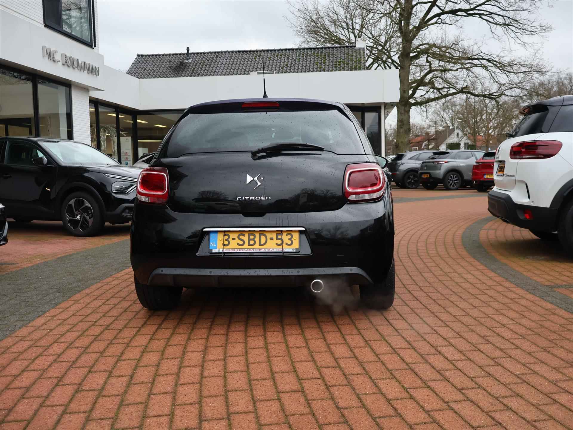 Citroen DS3 PureTech 82PK So Chic, Rijklaarprijs | Navigatie | LED 3D | Parkeersensoren - 44/61