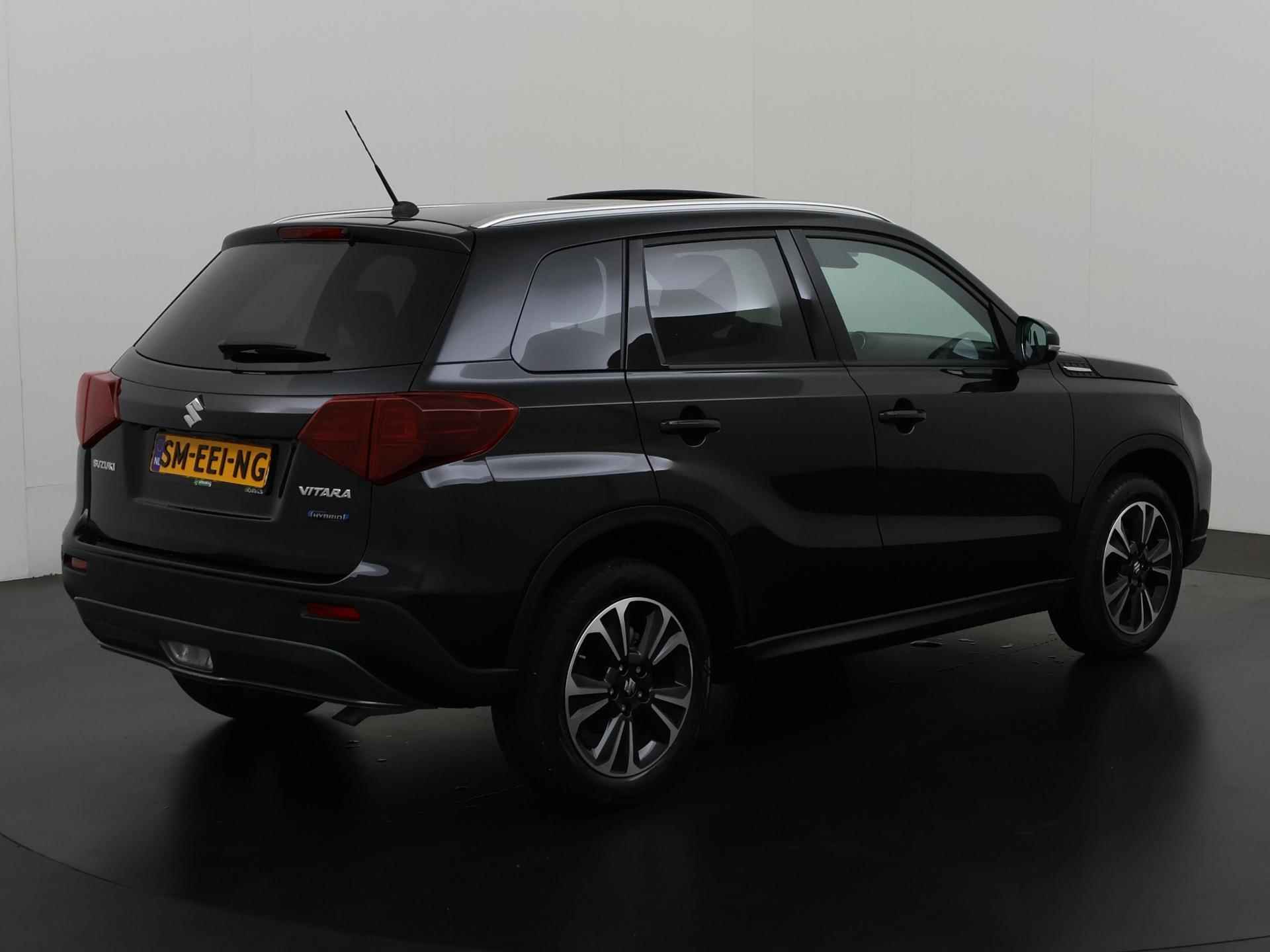 Suzuki Vitara 1.5 Hybrid Style | Panoramadak | Carplay | Camera | Adapt Cruise |  Zondag Open! - 4/34