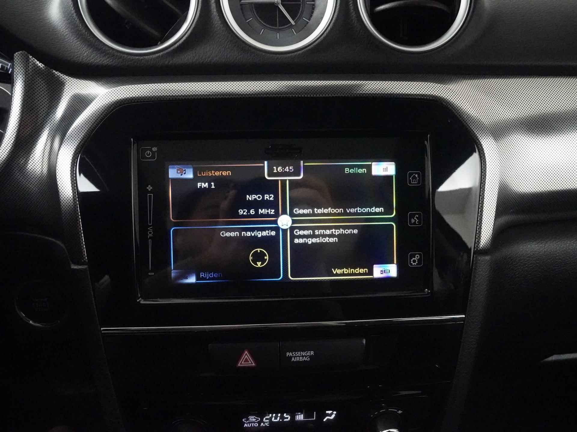 Suzuki Vitara 1.5 Hybrid Style | Panoramadak | Carplay | Camera | Adapt Cruise |  Zondag Open! - 14/34