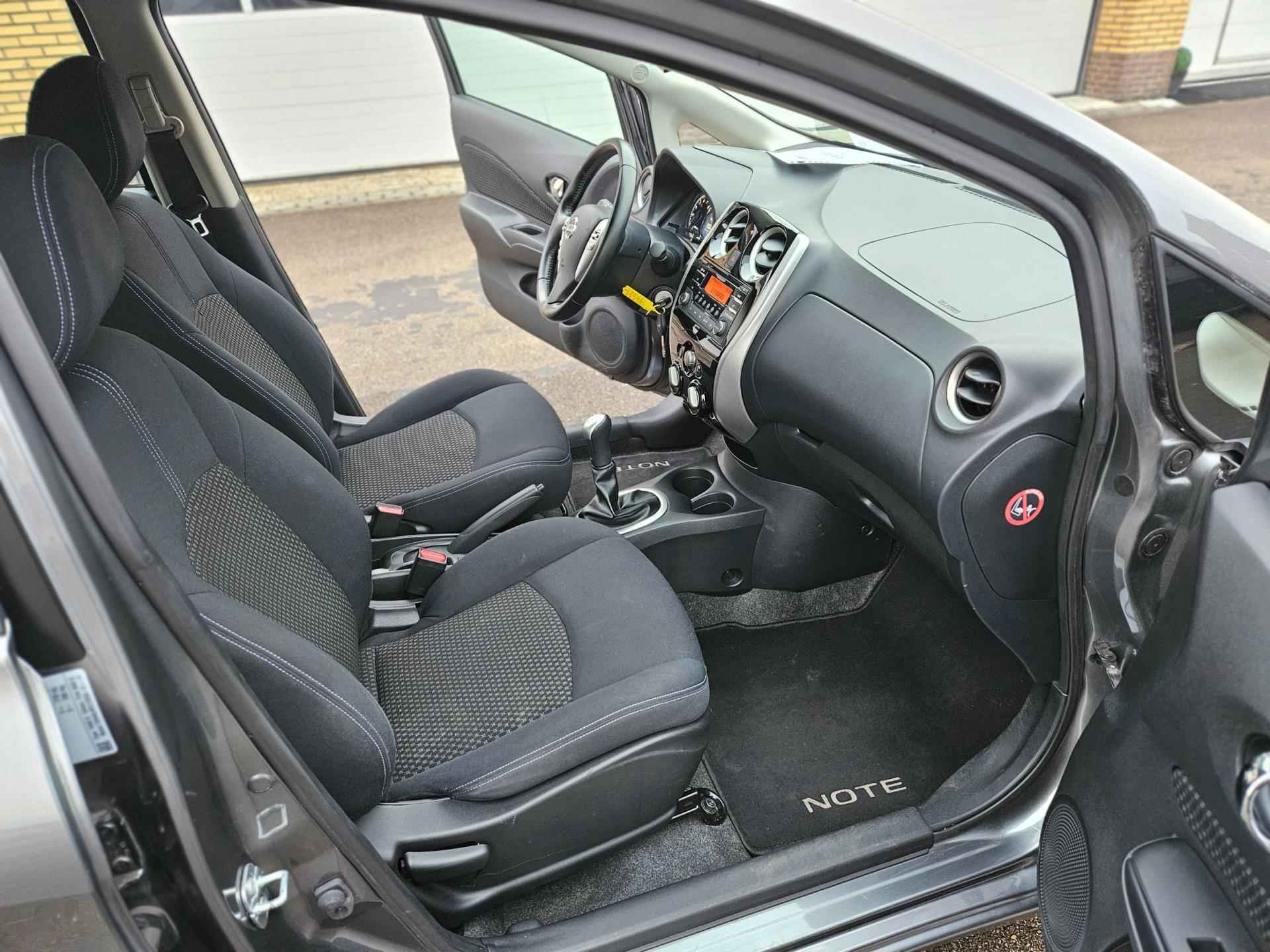 Nissan Note 1.2 Acenta Airco/ Cruise control/ nieuwe apk - 9/25