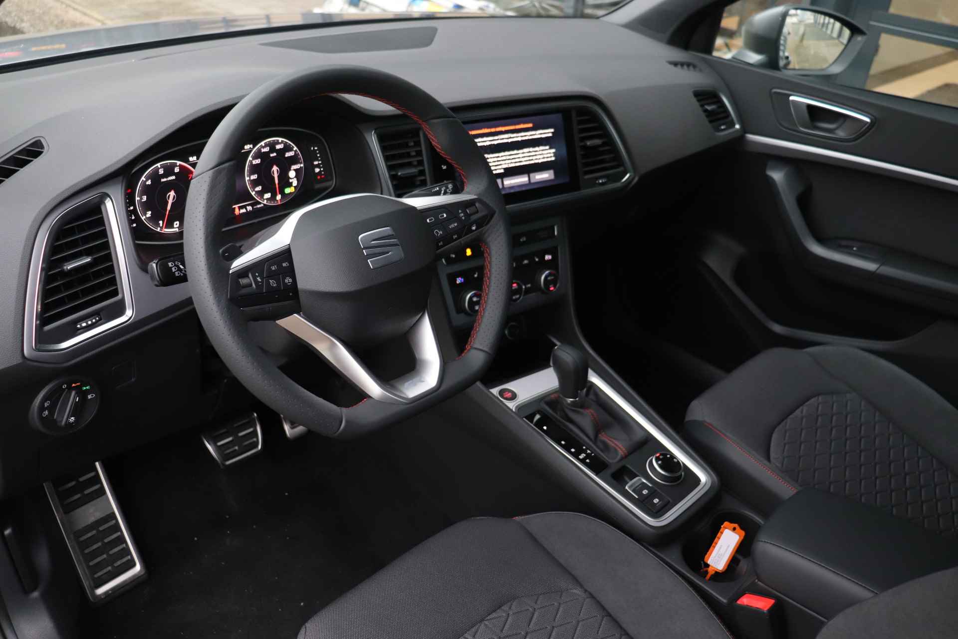 SEAT Ateca 1.5 TSI 150pk AUTOMAAT FR Business Intense | Stoel & Stuurverwarming | Virtual Cockpit | Keyless Entry - 6/28