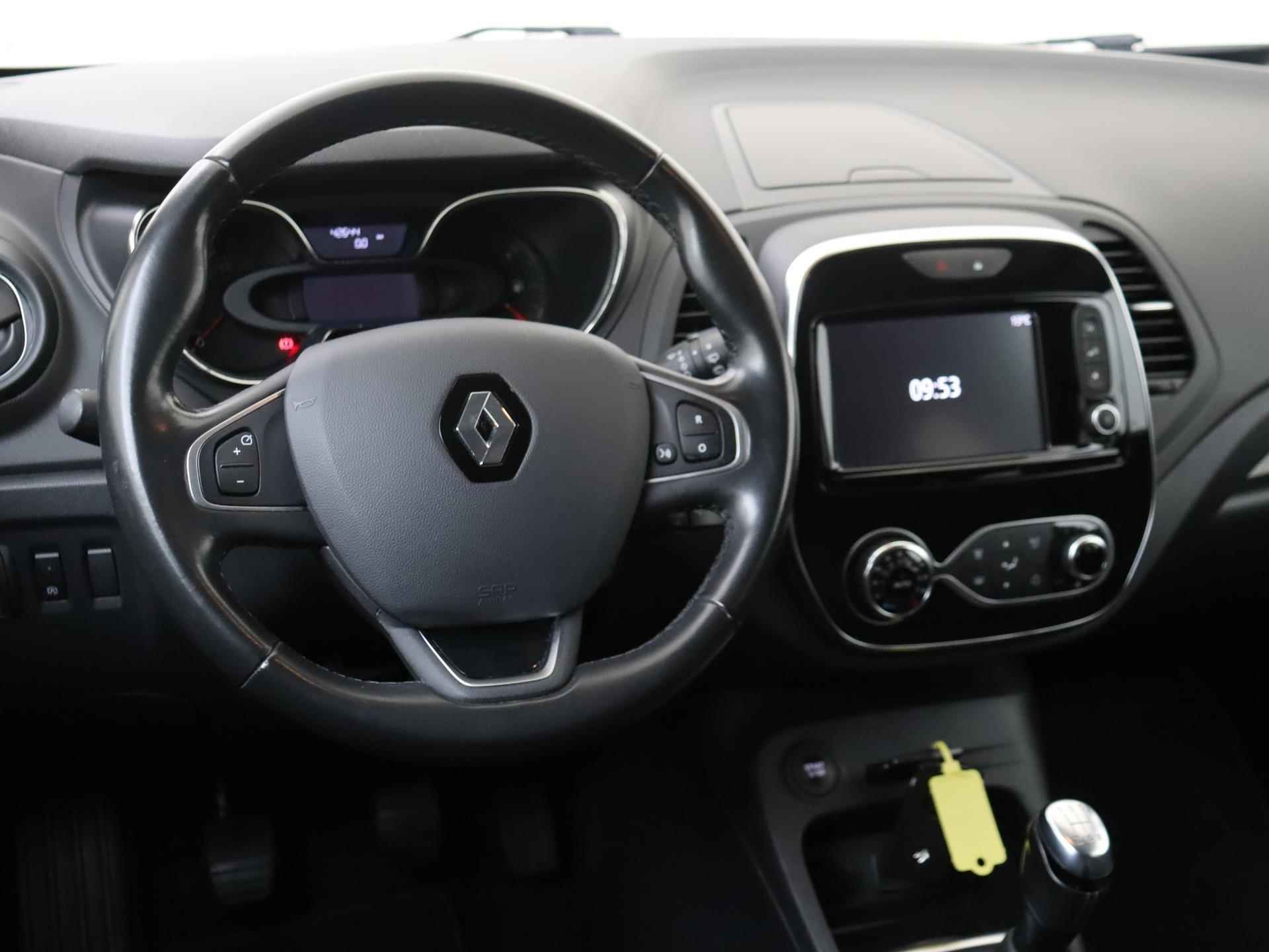 Renault Captur 0.9 TCe 90 PK Intens Navigatie / Climate Control / Easy Life Pack / Parkeersensoren V+A / Camera - 12/26