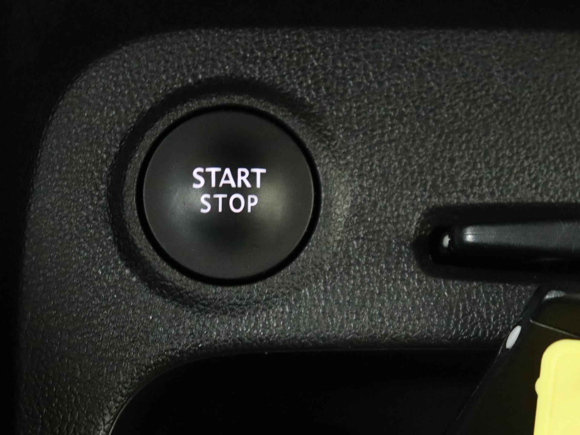 Renault Captur 0.9 TCe 90 PK Intens Navigatie / Climate Control / Easy Life Pack / Parkeersensoren V+A / Camera - 22/26