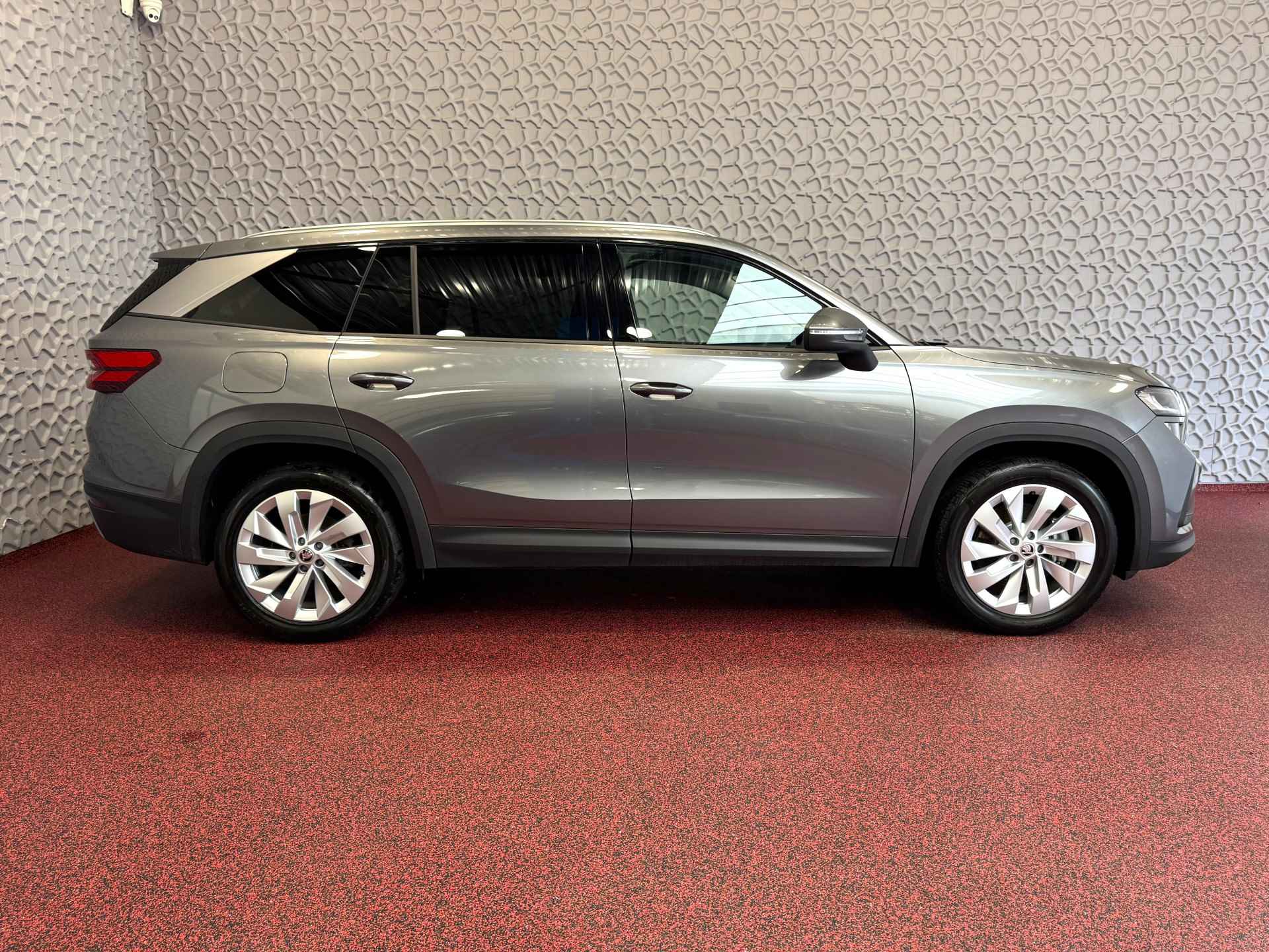 Škoda Kodiaq NIEUWSTE MODEL 1.5 eTSI 7P BUSINESS EDIT NAVI XL CAMERA STOELVERW. 06/2024 - 80/97