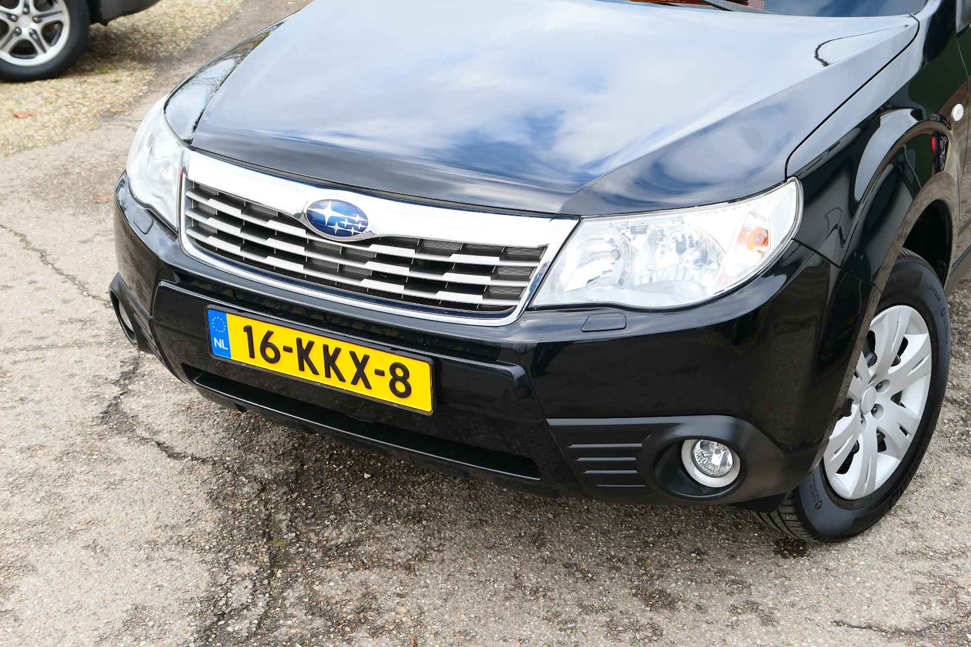 Subaru Forester 2.0 AWD Comfort, NL, 1e Eig, Boekjes, Airco, Cruise, Trekhaak .. Verzorgde auto, niet op bezuinigd .. - 4/46