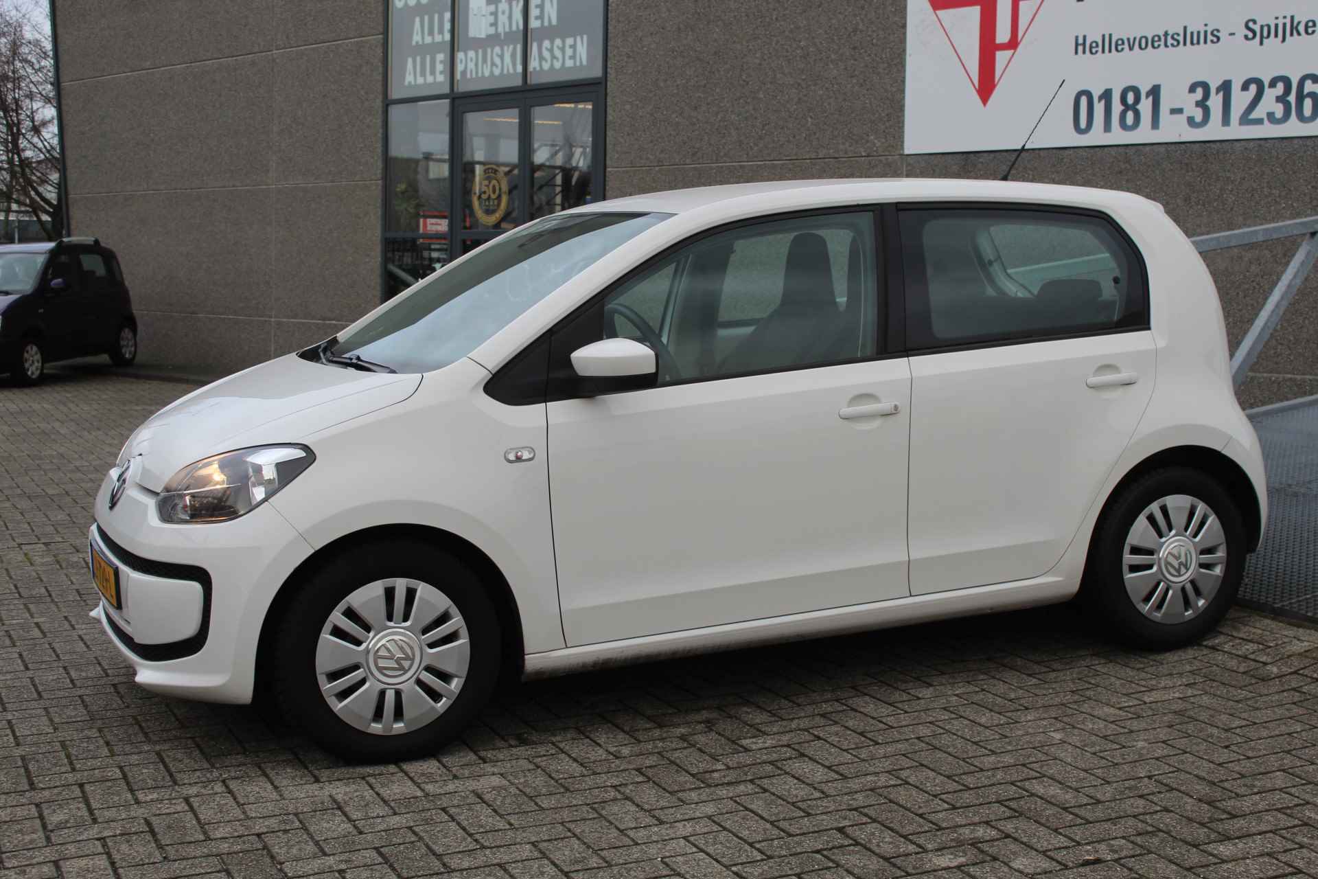 Volkswagen up! 1.0 move up! BlueMotion Airco/Ramen Elektrisch/ 5-Deurs/Dealer Onderhouden/Origineel NL - 4/19