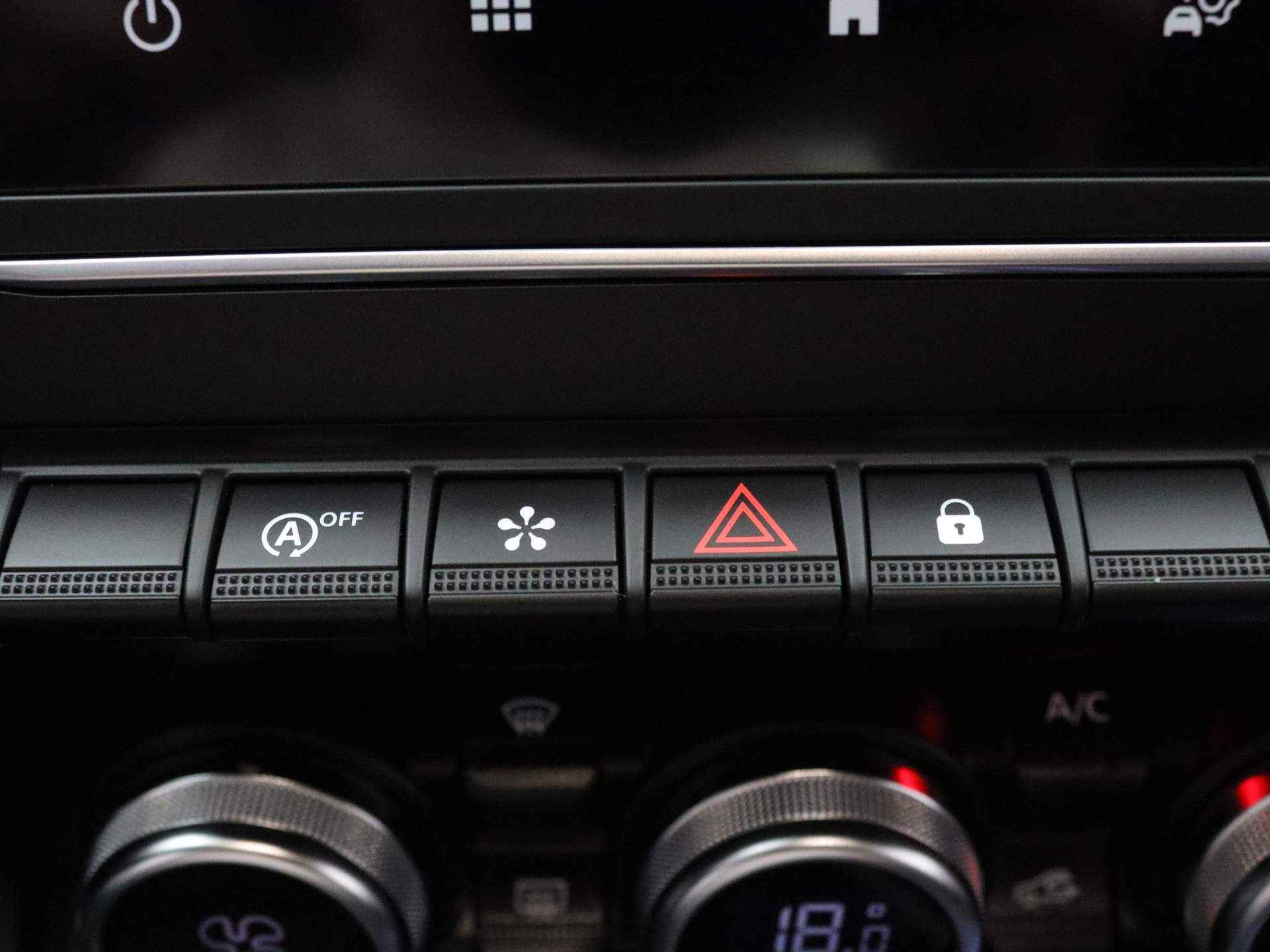 Renault Clio TCe 100pk Intens ALL-IN PRIJS! Climate control | Navig | Parkeersensoren achter - 14/40