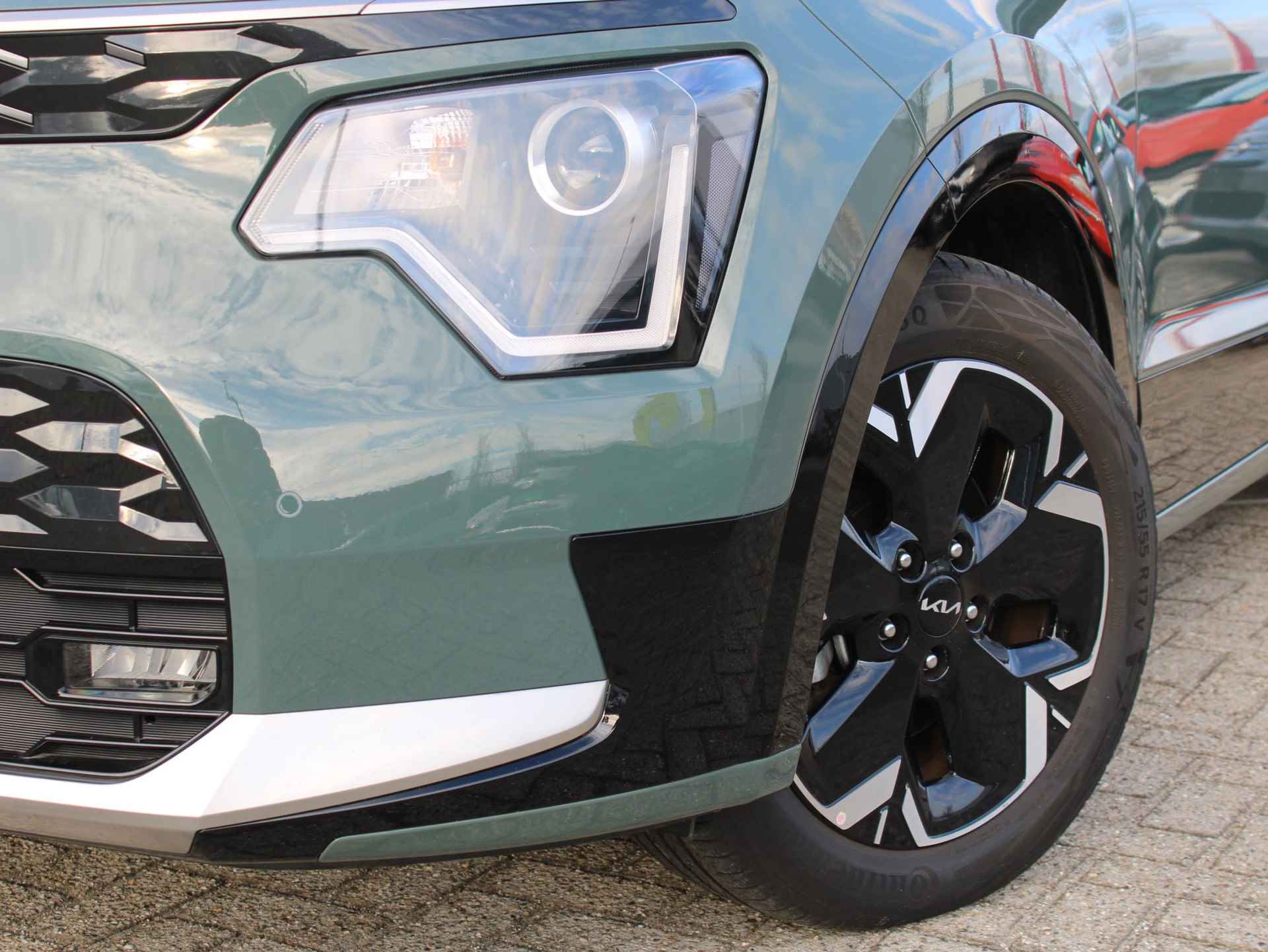 Kia Niro EV DynamicLine 64.8 kWh | € 2.000 subsidie mogelijk  | Navigatie | Adaptieve Cruise Control | Parkeercamera | Highway drive assist - 12/20