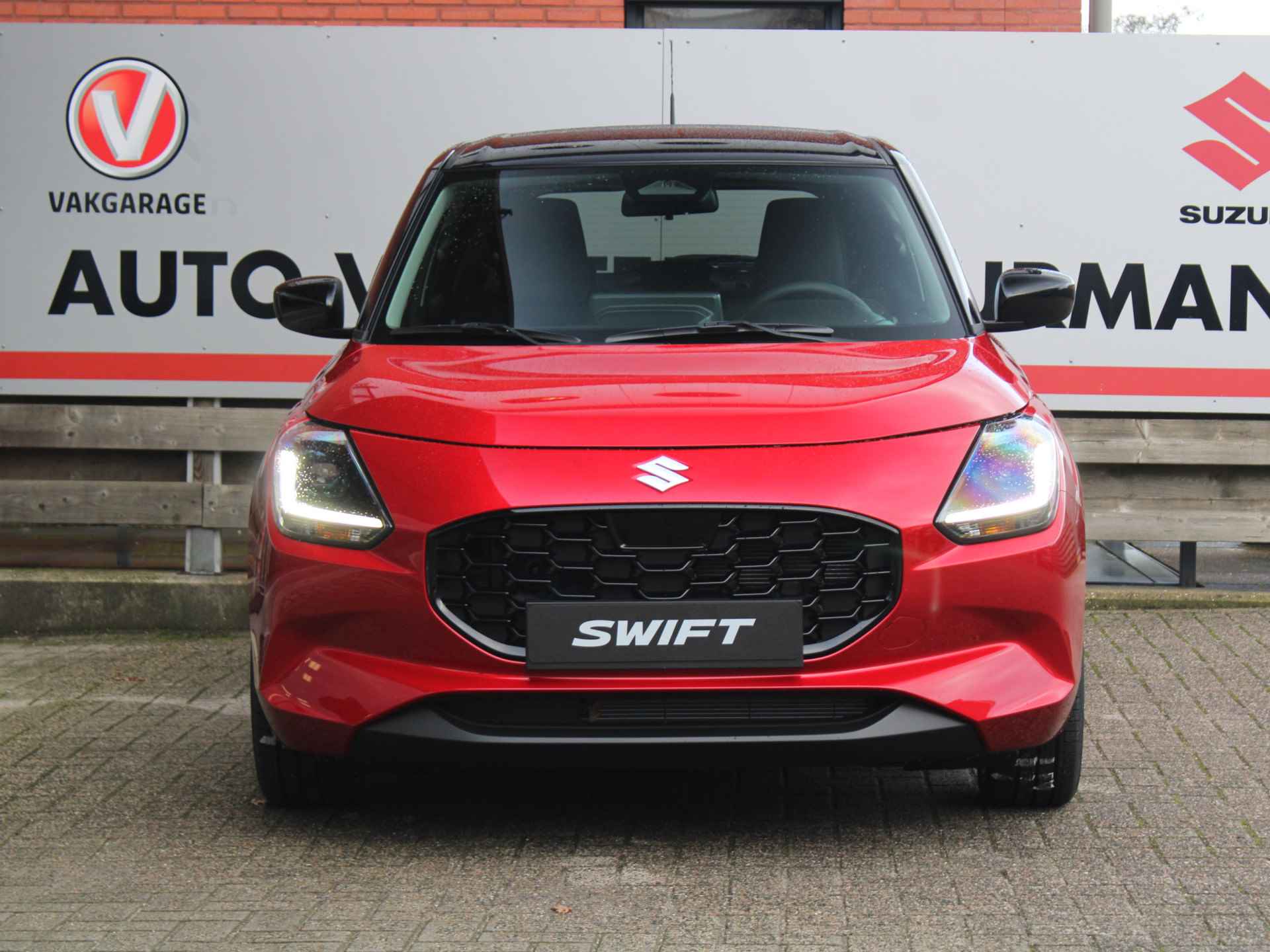 Suzuki Swift 1.2 Select Smart Hybrid Navigatie, Stoelverwarming, Achteruitrijcamera, Parkeersensoren, 17" Lichtmetalen Velgen - 14/35