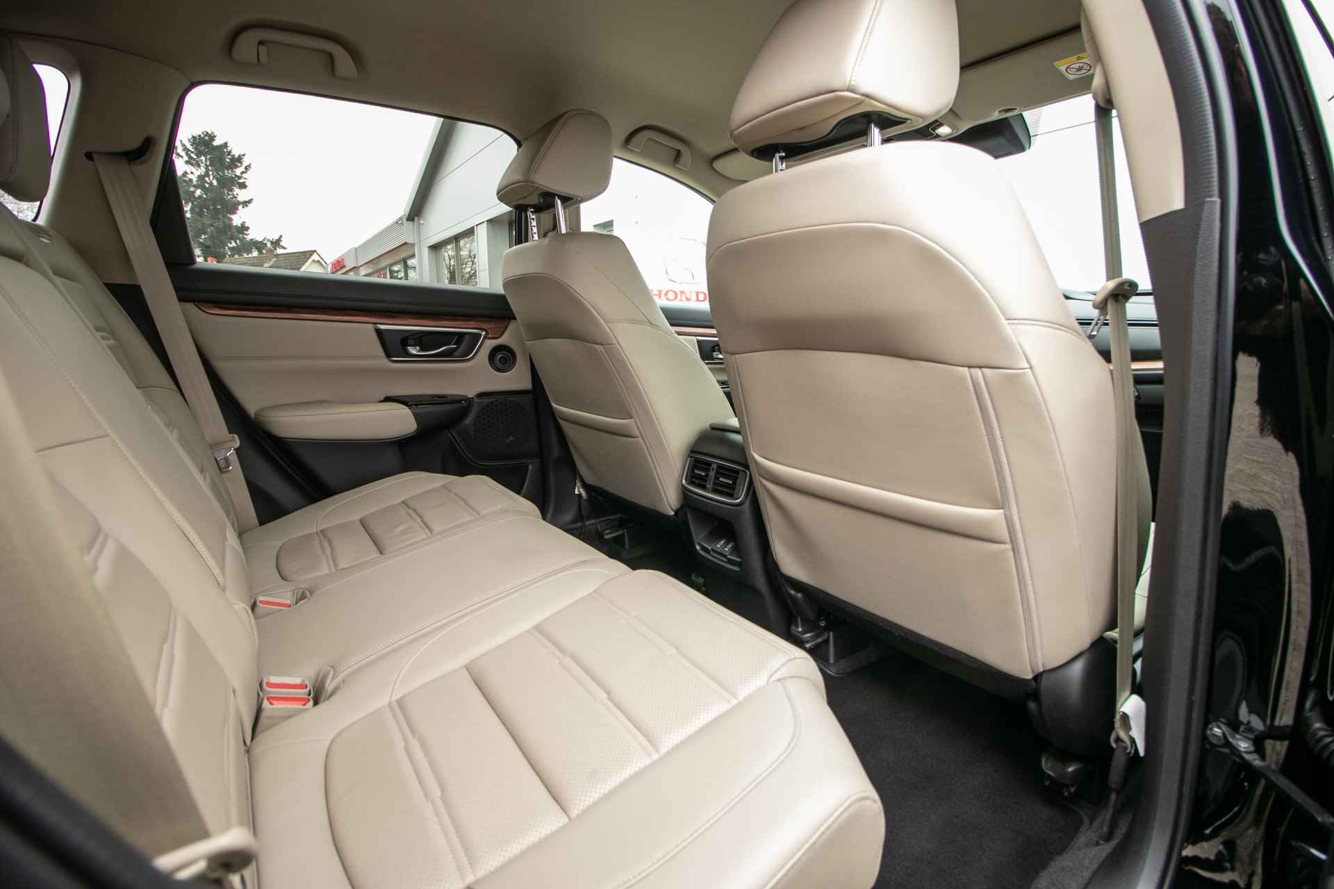 Honda CR-V 2.0 Hybrid Lifestyle automaat All-in rijklaarprijs | Beige Leder | Trekhaak | Dealer ond. | Dodehoeksens. - 6/45