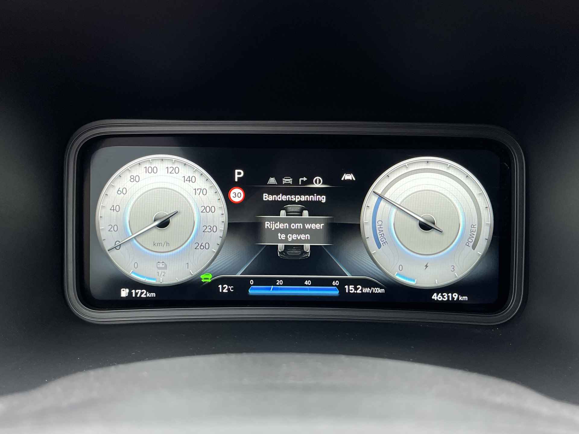 Hyundai KONA EV Premium 64 kWh | Leder | Stoelverwarming | Navigatie - 21/39