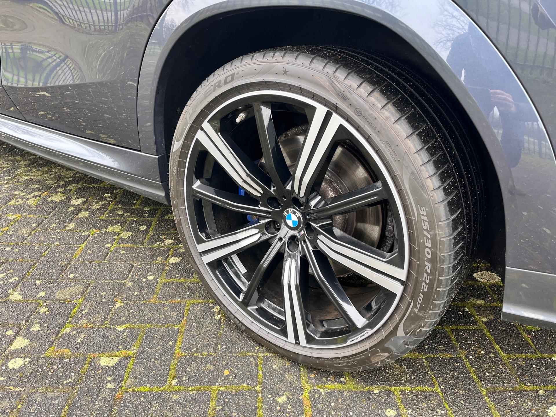 BMW X6 M50i V8 530PK High Executive - 12/49