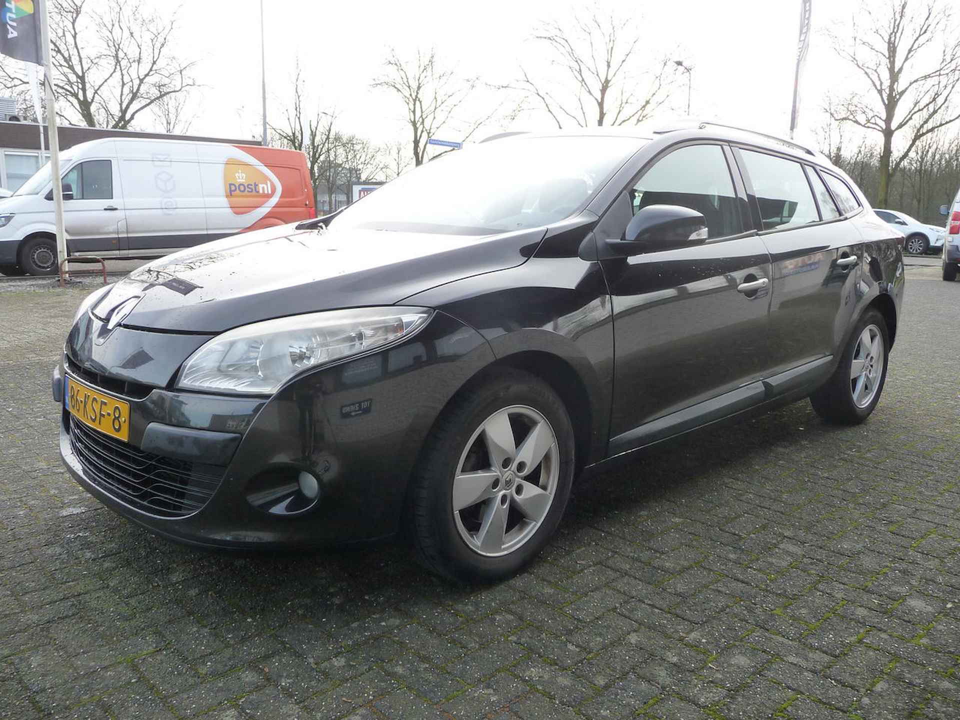 Renault Mégane 1.5 DCI DYNAMIQUE - 4/15