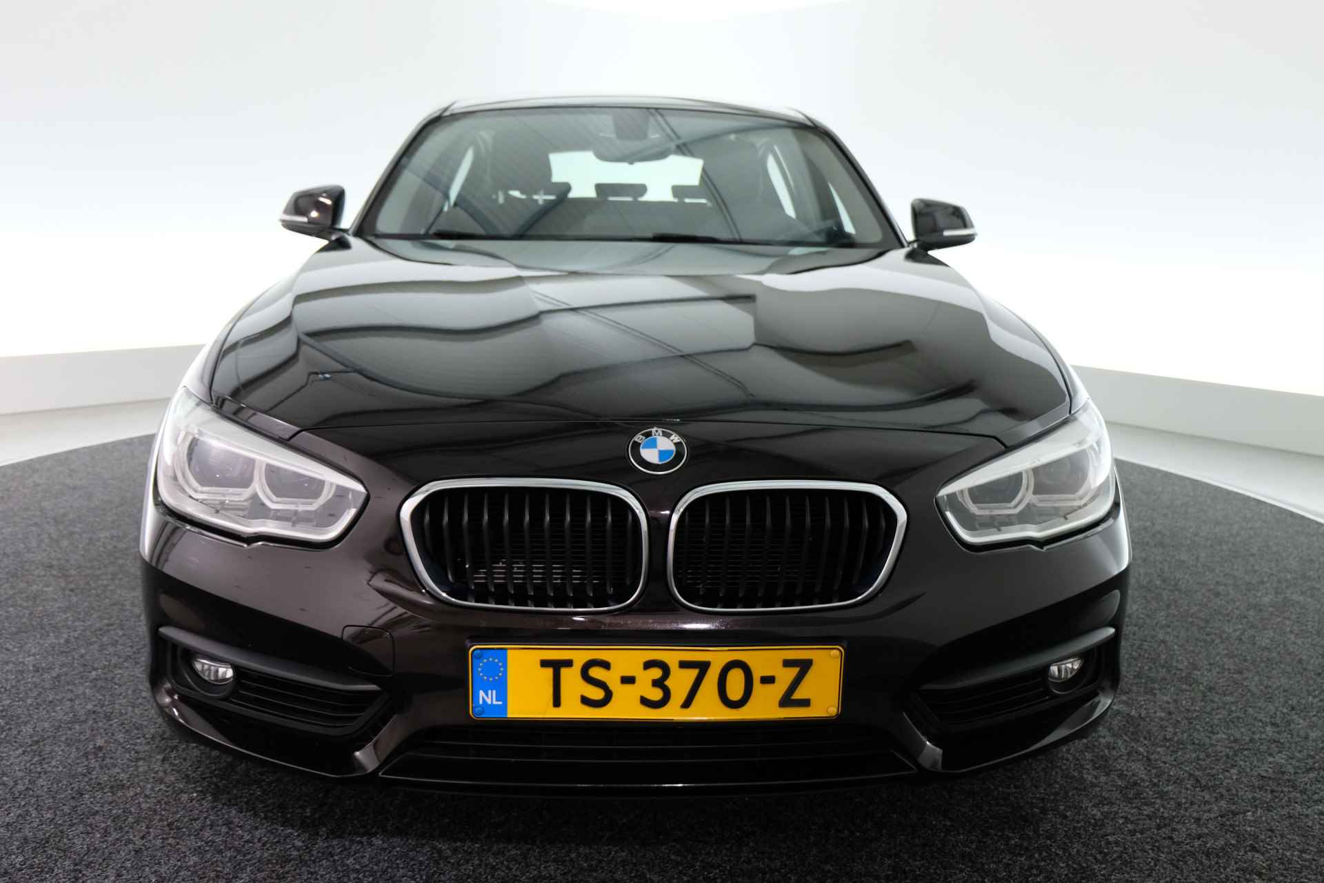 BMW 1-serie 118d Executive / CRUISE / CLIMA / NAVI / PDC / - 16/29