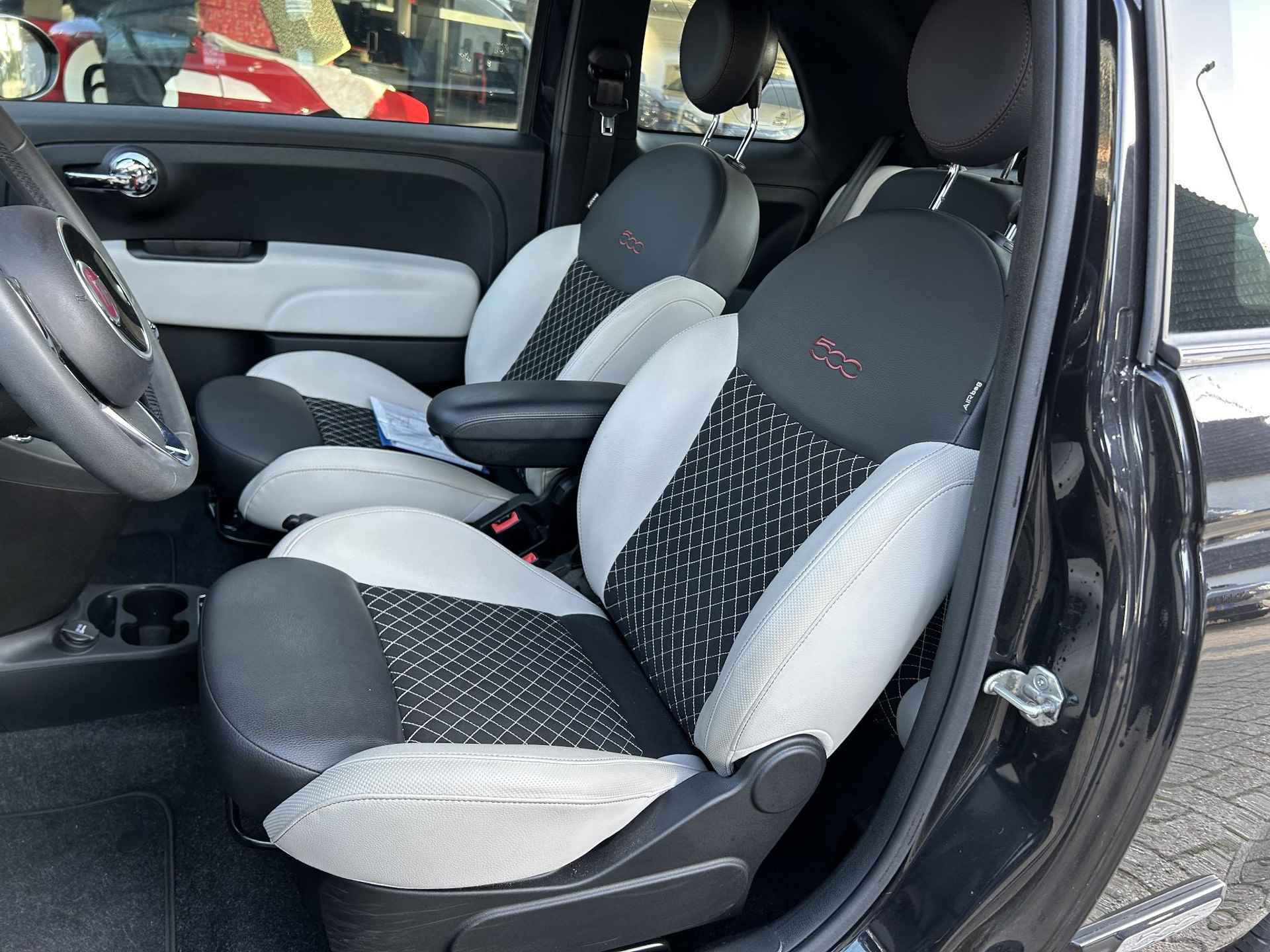 Fiat 500 C 1.0 Hybrid Star | Sportstoelen | Cabrio | Navigatie | DAB | Climate Control | Airco | Apple Carplay | PDC | Cruise Control | Bluetooth - 39/53