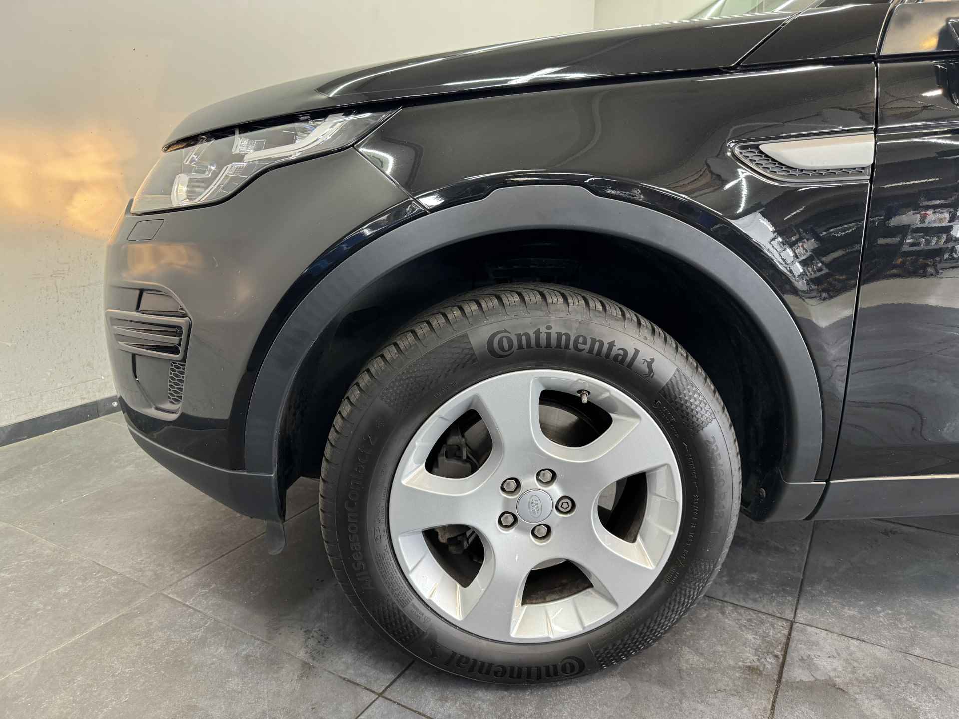 Land Rover Discovery Sport 2.0 eD4 E-Capability Urban Series Pure✅Navigatie✅Climate Control✅Bluetooth✅Cruise Control✅Parkeersensor✅ - 9/76