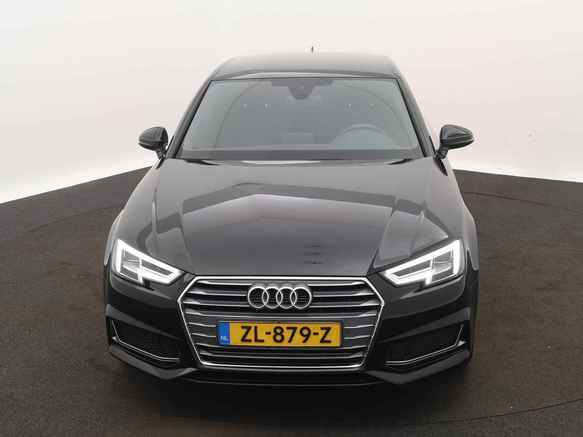 Audi A4 Limousine 35 TFSI Sport Lease Edition 150 PK | Automaat | Navigatie | Camera | Cruise Control | Climate Control | Stoelverwarming | Parkeersensoren | LED | Lichtmetalen velgen | Privacy glass | - 2/17