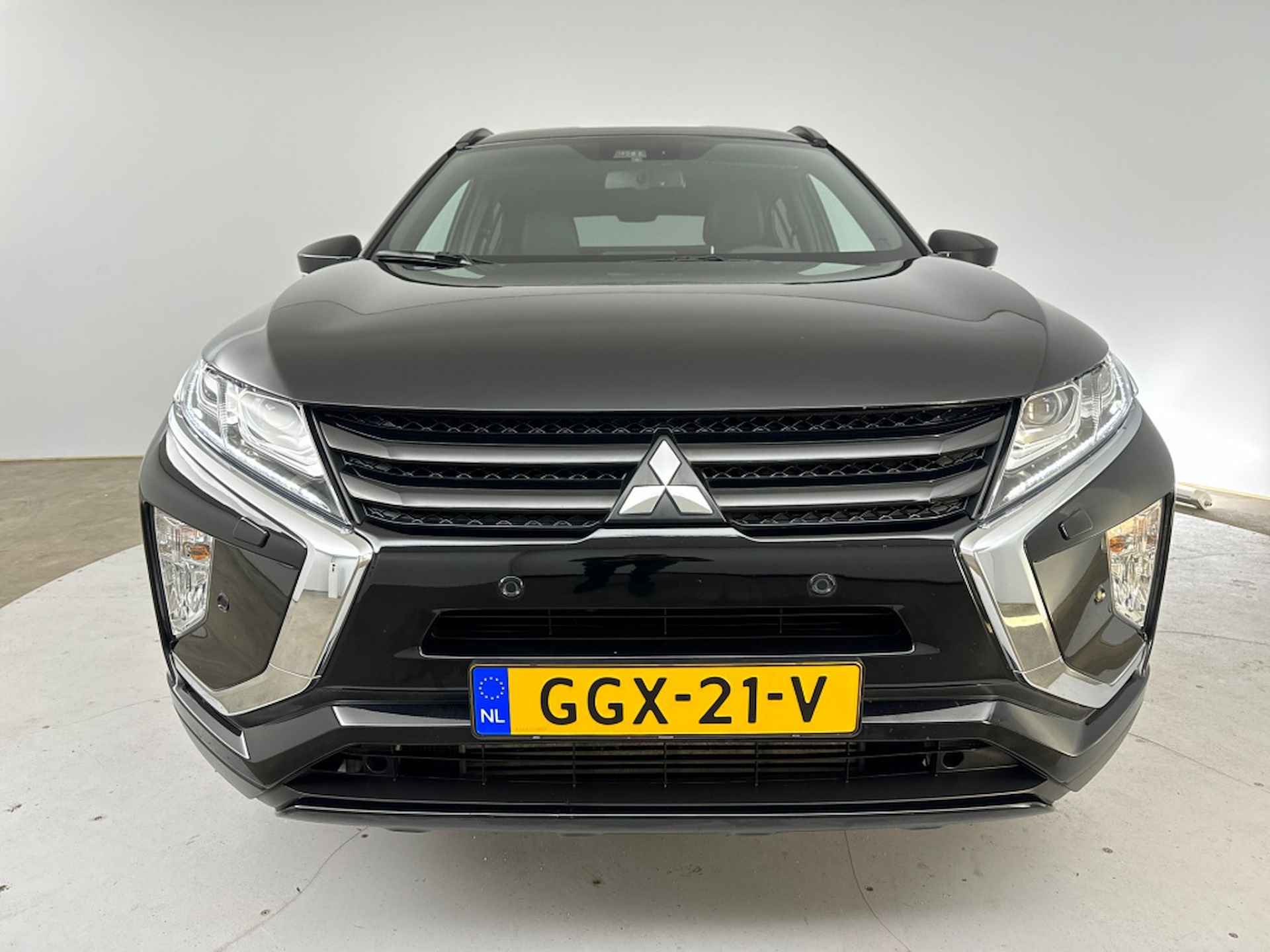 Mitsubishi Eclipse Cross 1.5 DI-T Black Edition | 18'' Zwarte L.M. Velgen | Lederen Bekleding | Parkeercamera - 29/39