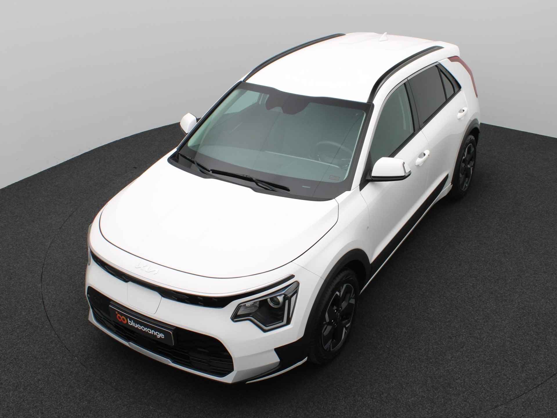 Kia Niro EV Light Edition 64.8 kWh 204PK Warmtepomp, achteruitrijcamera, stuur/stoelverwarming, parkeerhulp achter, 17'' lichtmetaal - 13/42