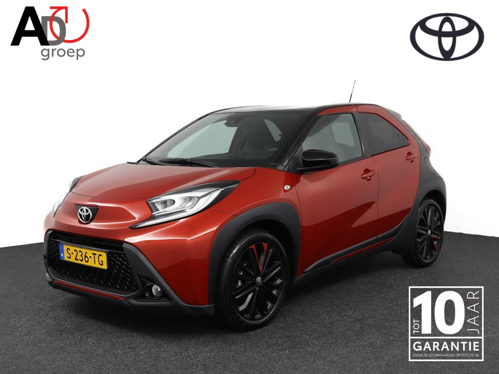 Toyota Aygo X 1.0 VVT-i MT Premium | voorstoelen verwarmd | parkeersensoren v/a | Navigatie |