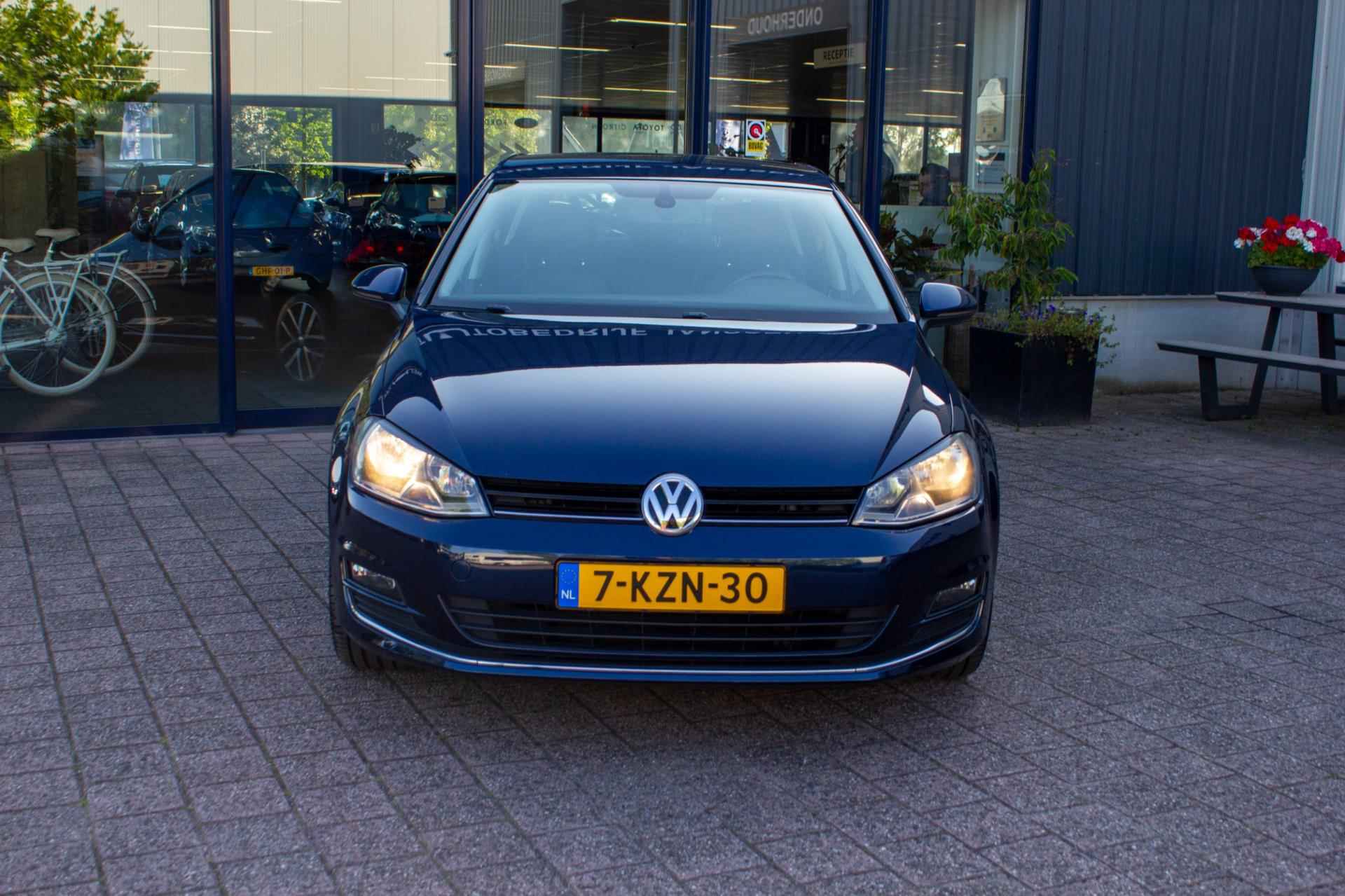 Volkswagen Golf 1.2 TSI DSG Highline | Prijs rijkaar incl. 12 mnd garantie | Navi WInterpakket Trekhaak Massagestoel - 6/55