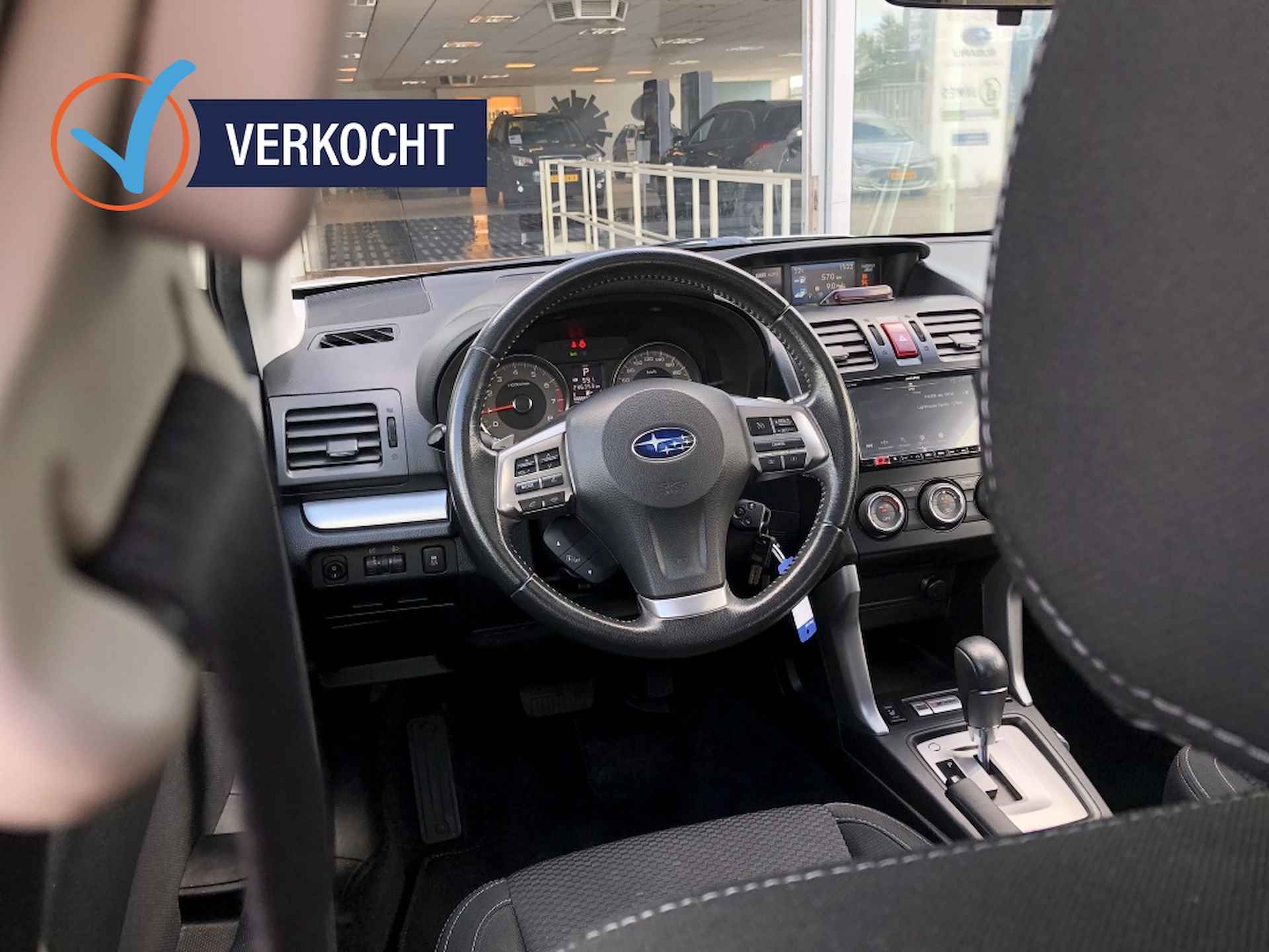 Subaru Forester 2.0 Luxury opendak. applecarplay. trekh. - 11/23