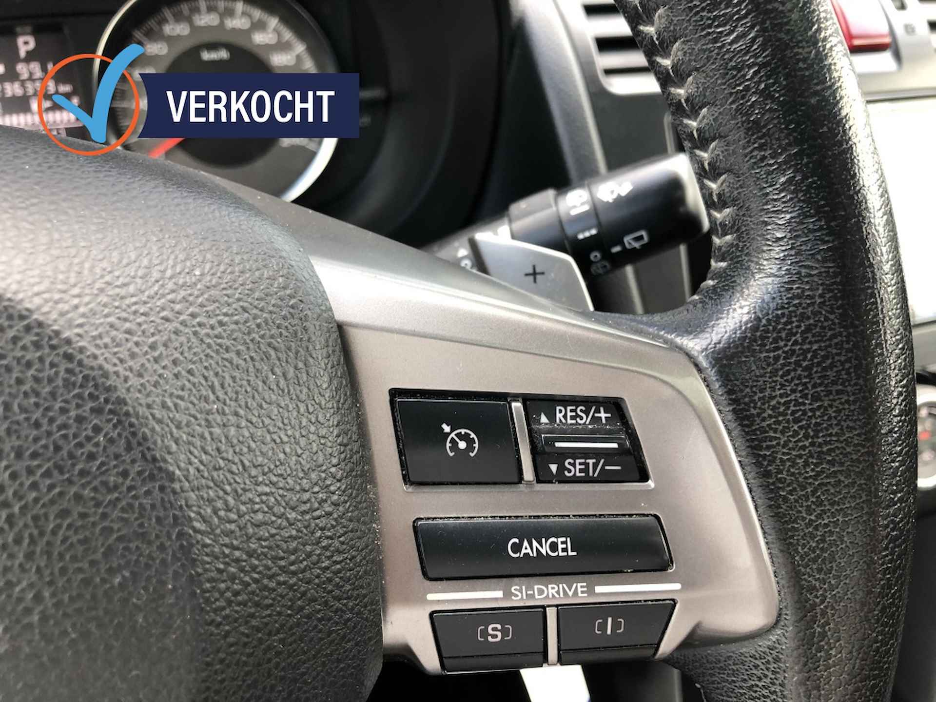 Subaru Forester 2.0 Luxury opendak. applecarplay. trekh. - 16/23