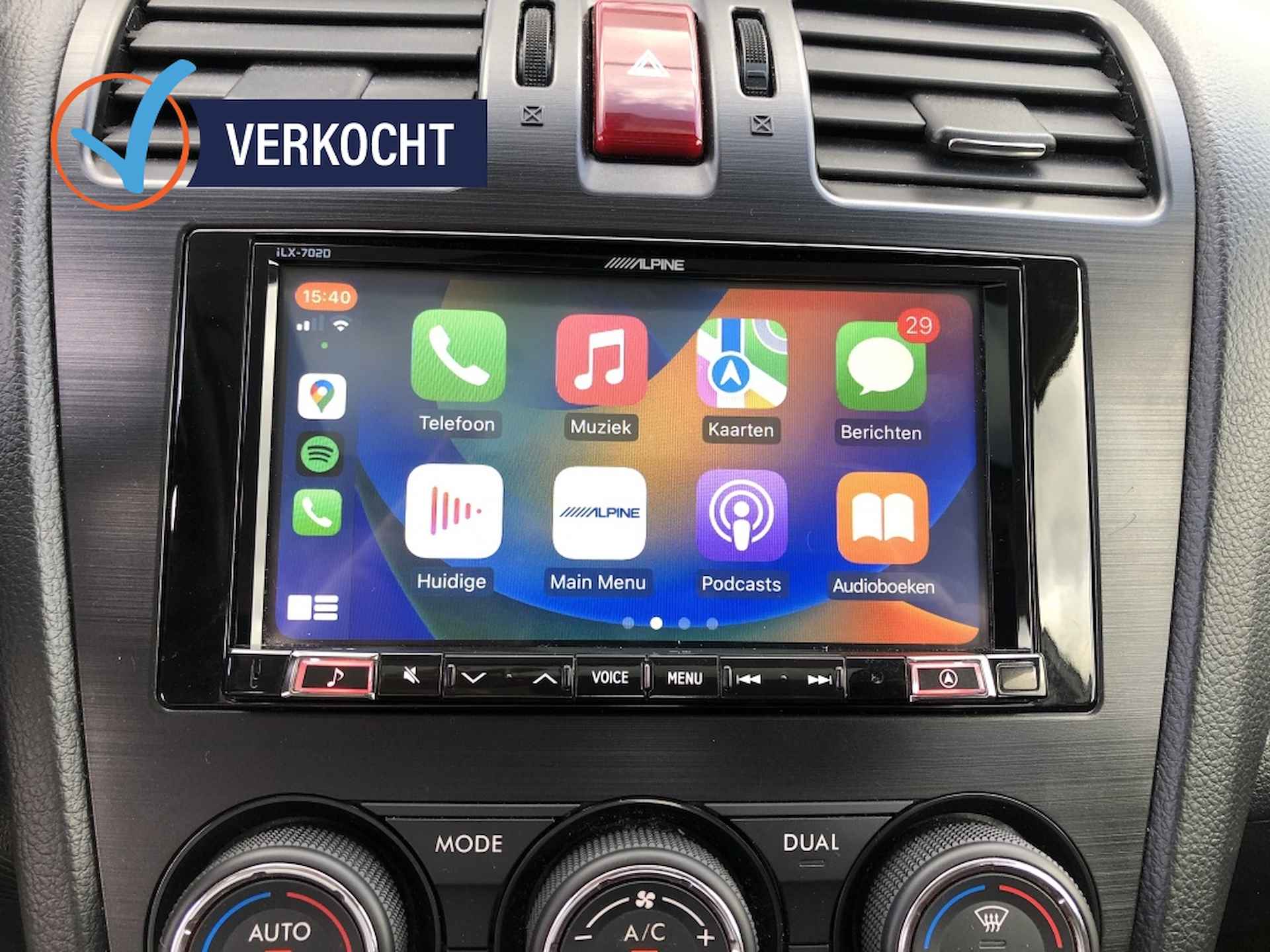 Subaru Forester 2.0 Luxury opendak. applecarplay. trekh. - 22/23