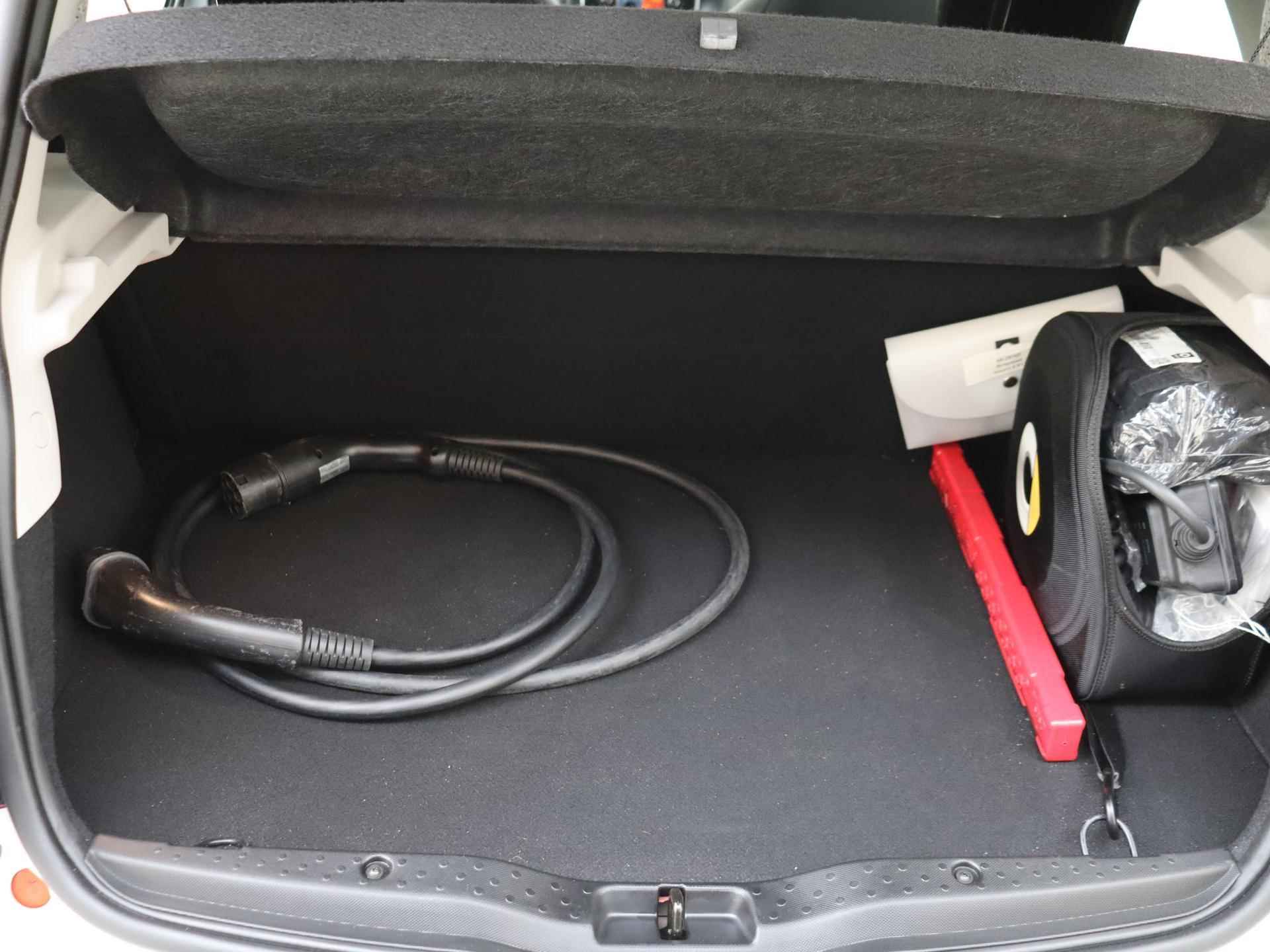 smart forfour EQ Business Solution 18 kWh - 22/22